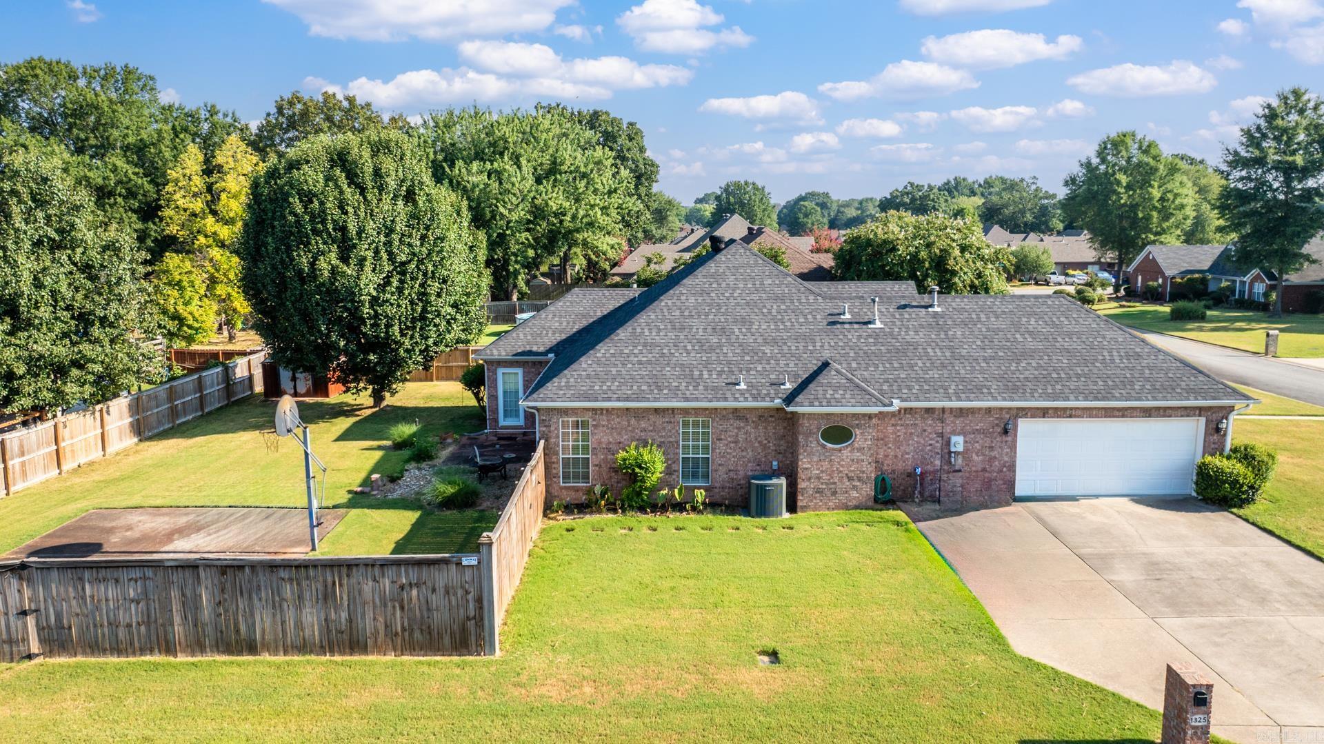 1325 Clarence Drive Conway, AR 72034-2009
