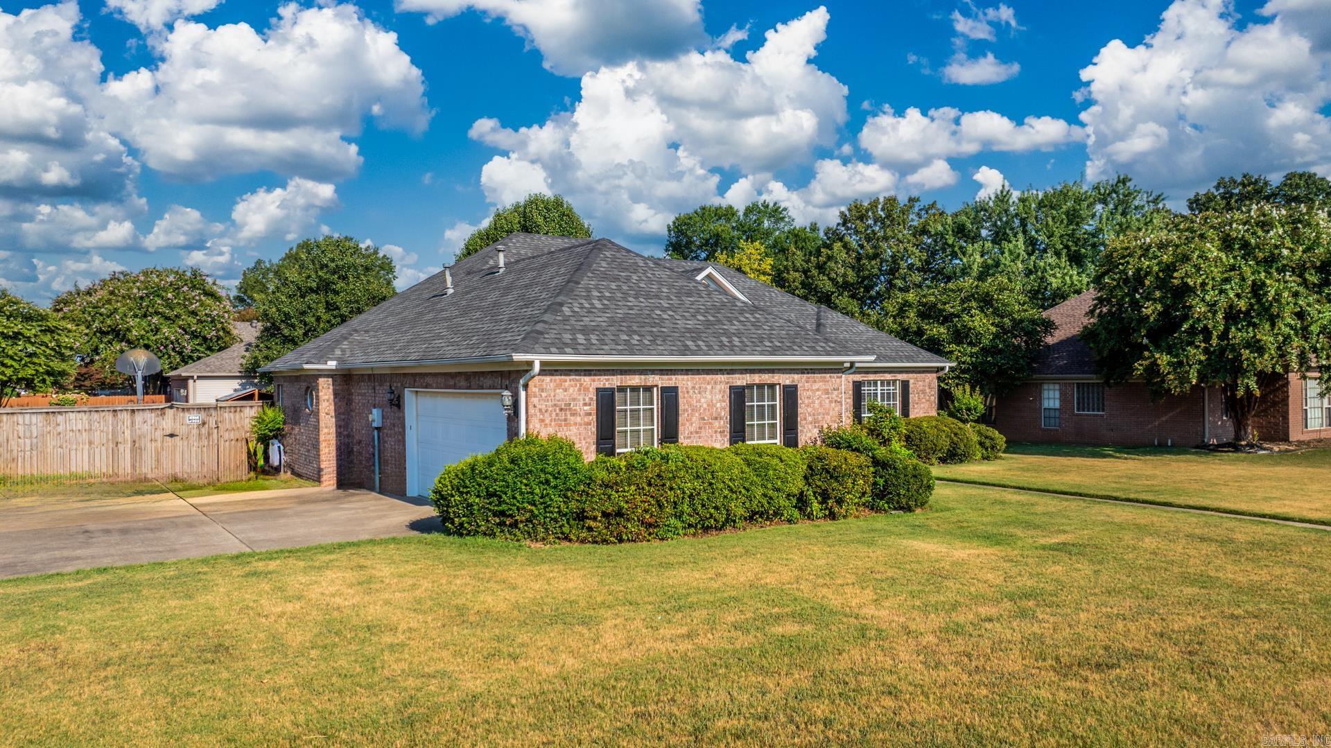 1325 Clarence Drive Conway, AR 72034-2009