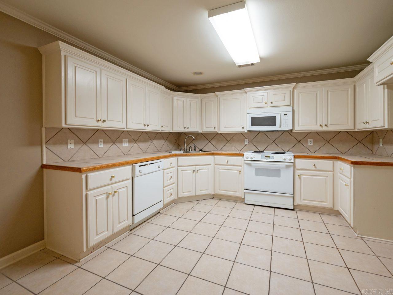 14158 Shady  North Little Rock, AR