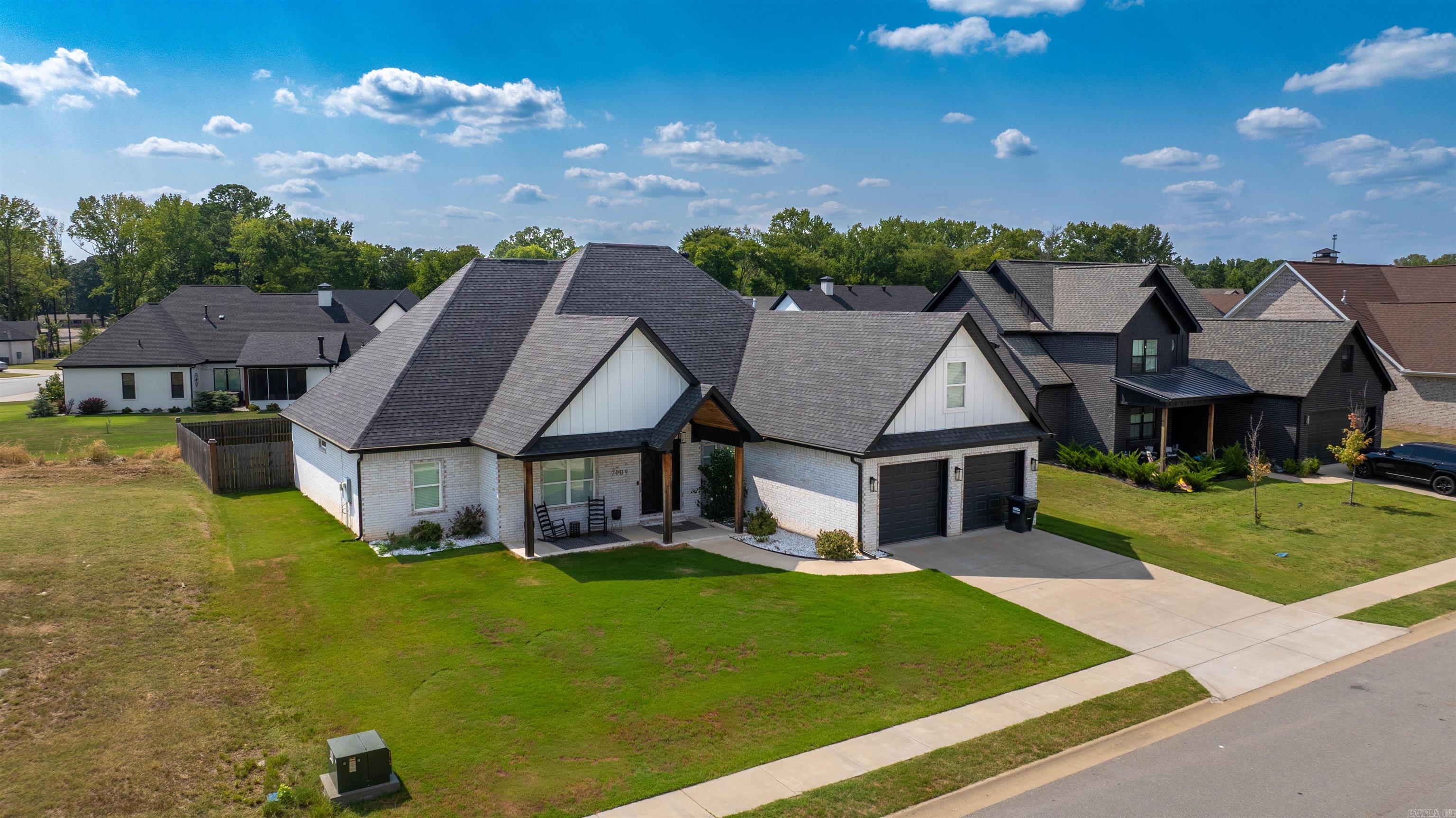 7009 Fields dr  Benton, AR