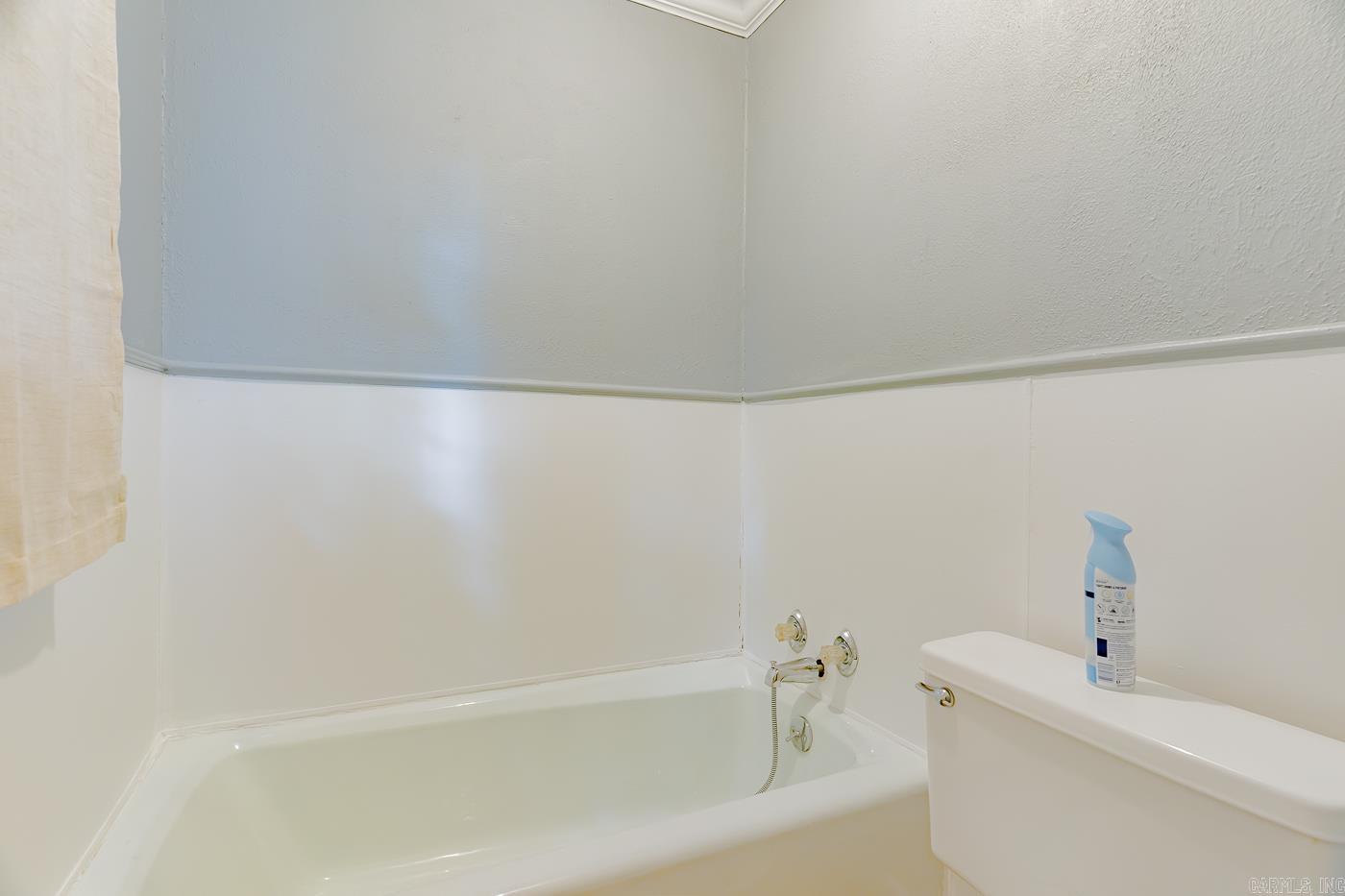 1313 W 10th  DeWitt, AR