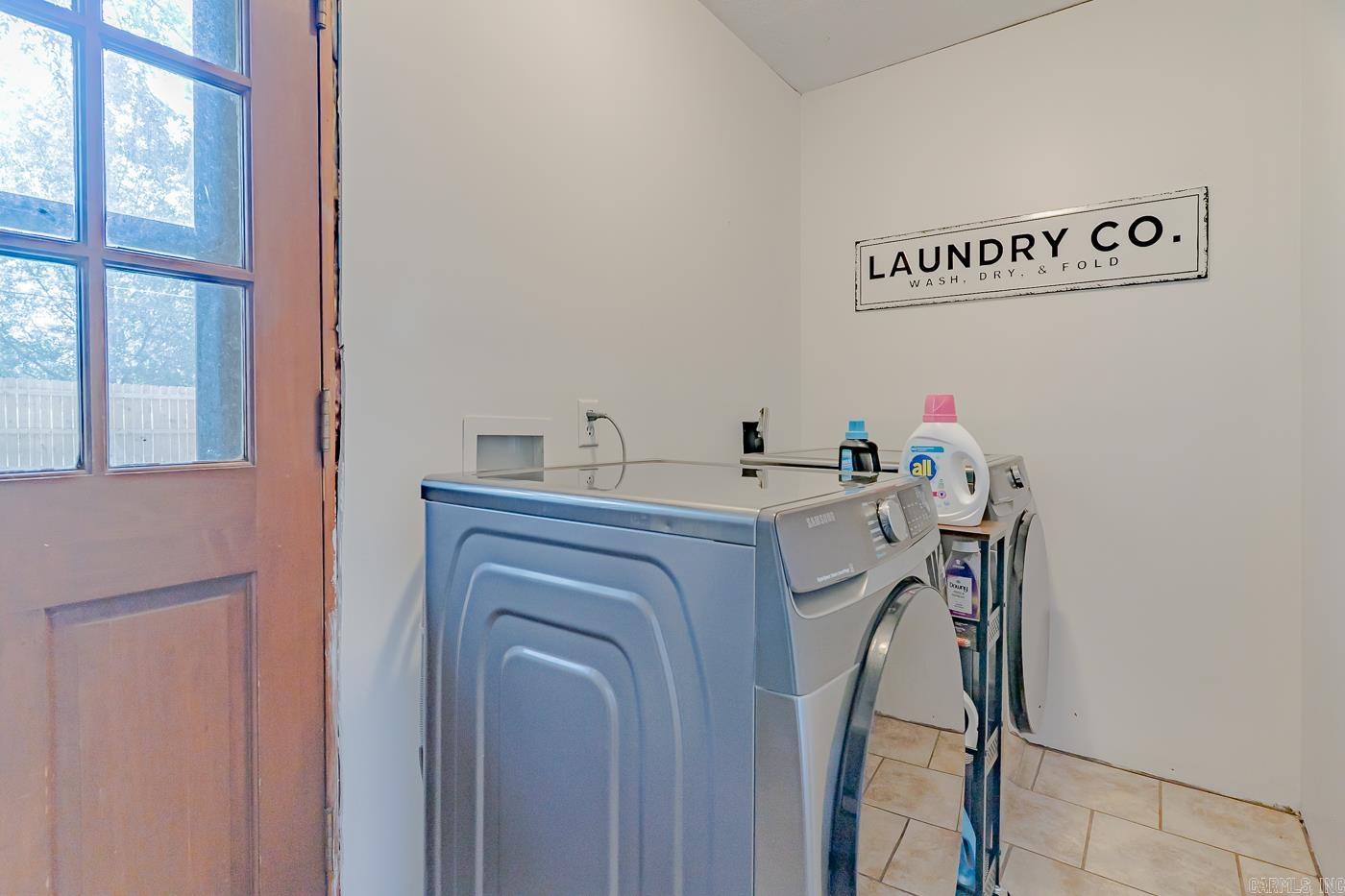 1313 W 10th  DeWitt, AR