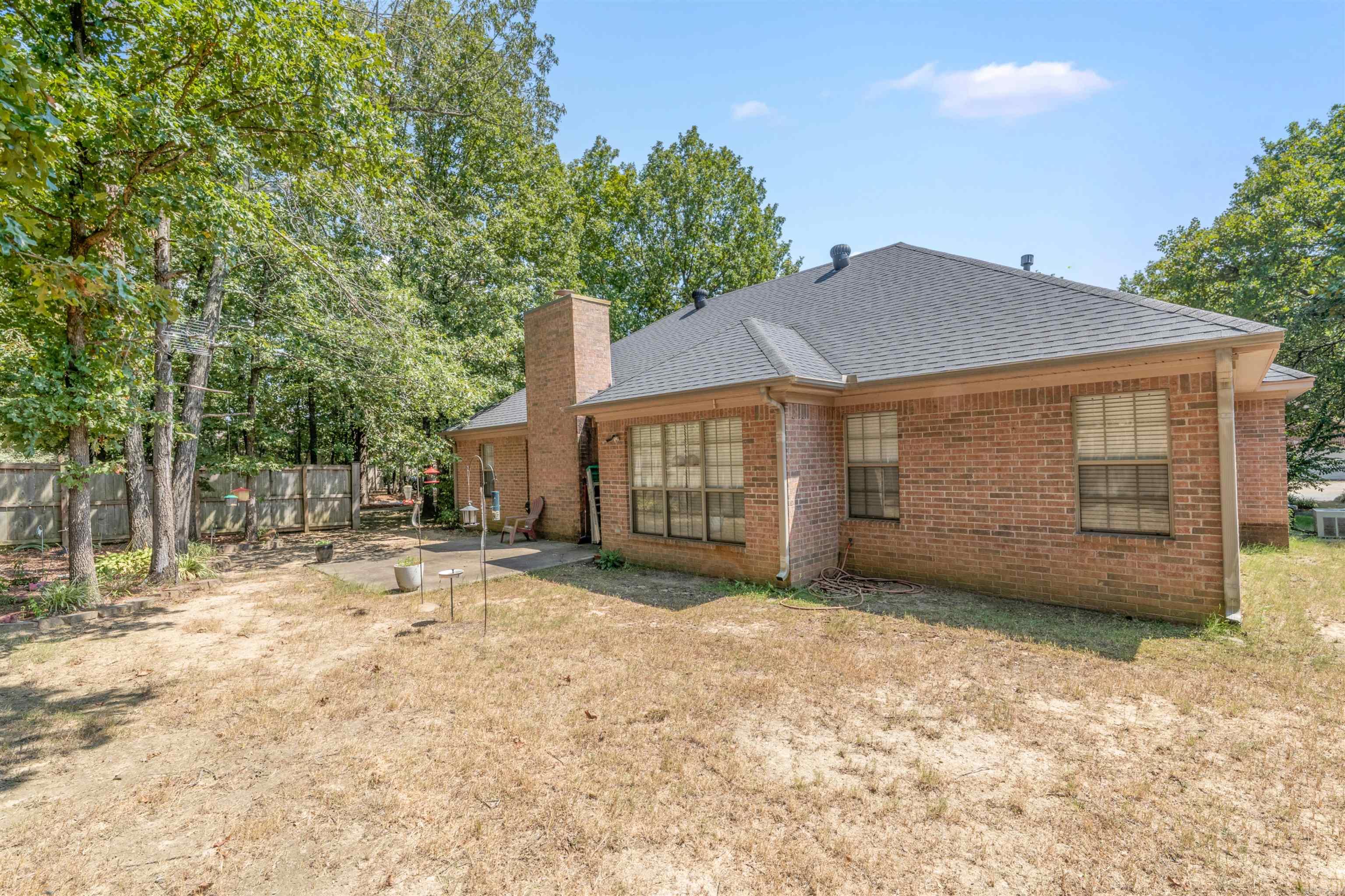 7000 Park Meadows  Sherwood, AR
