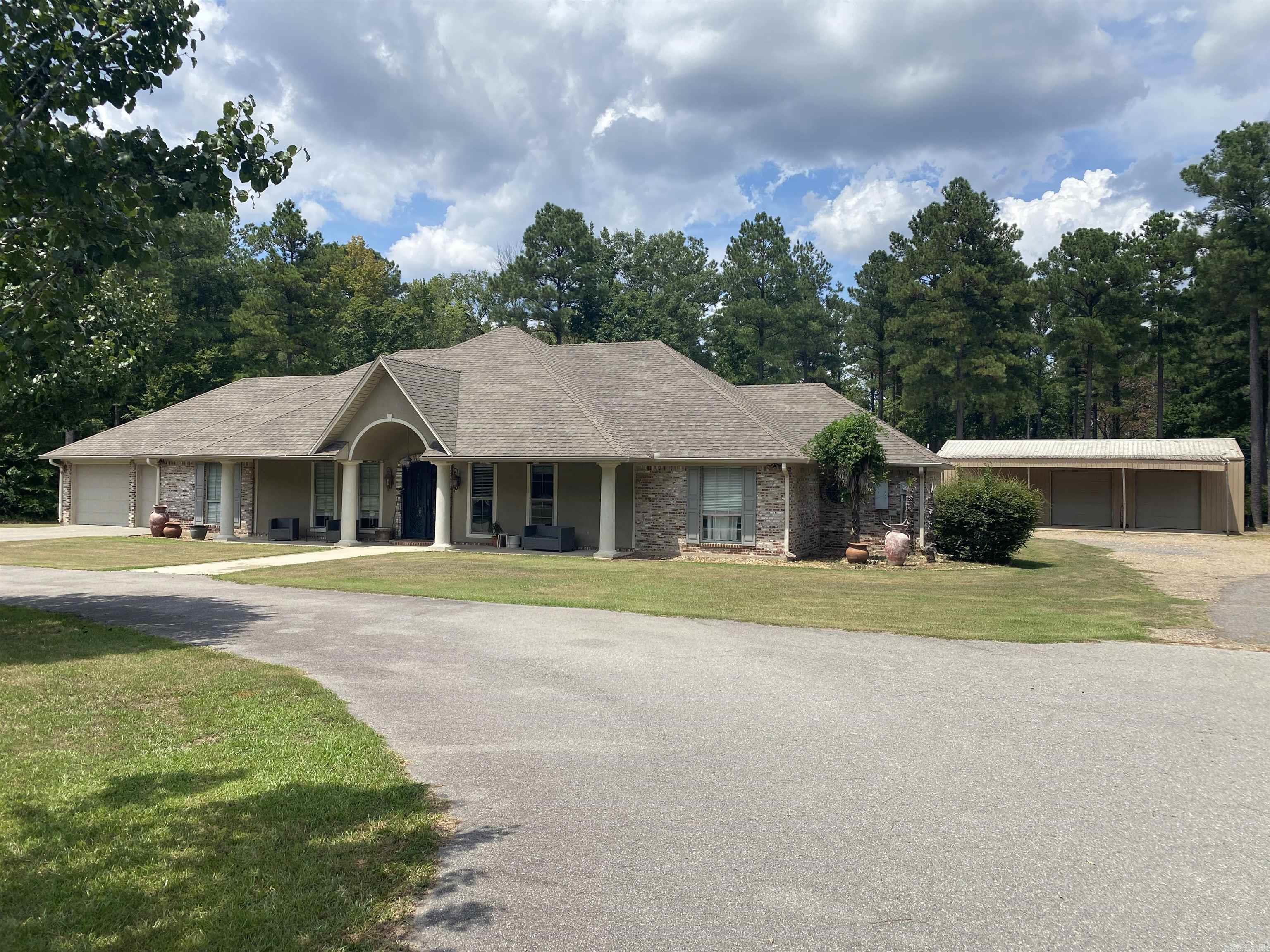 1362 Highway 82  Crossett, AR
