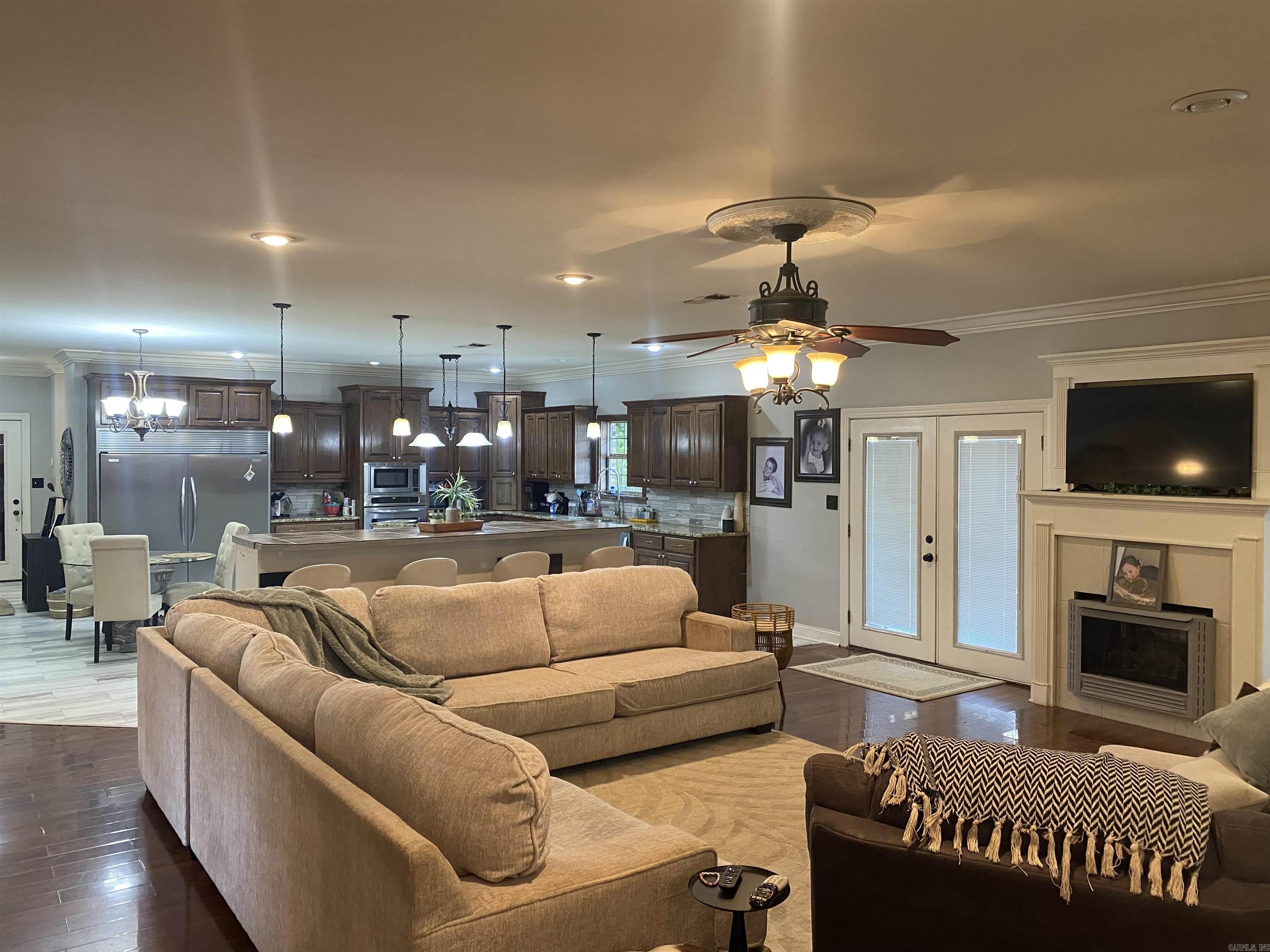 1362 Highway 82  Crossett, AR