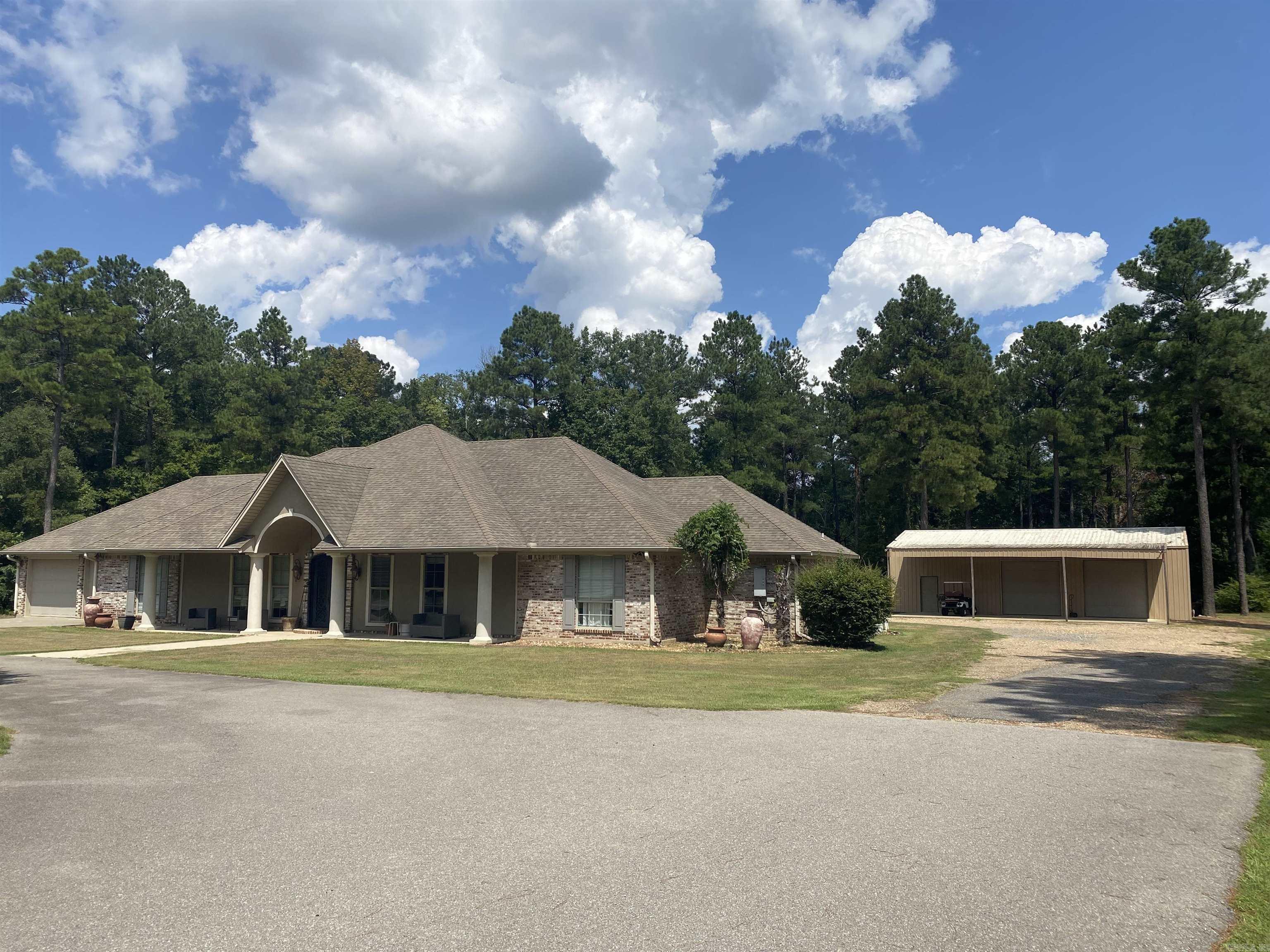 1362 Highway 82  Crossett, AR