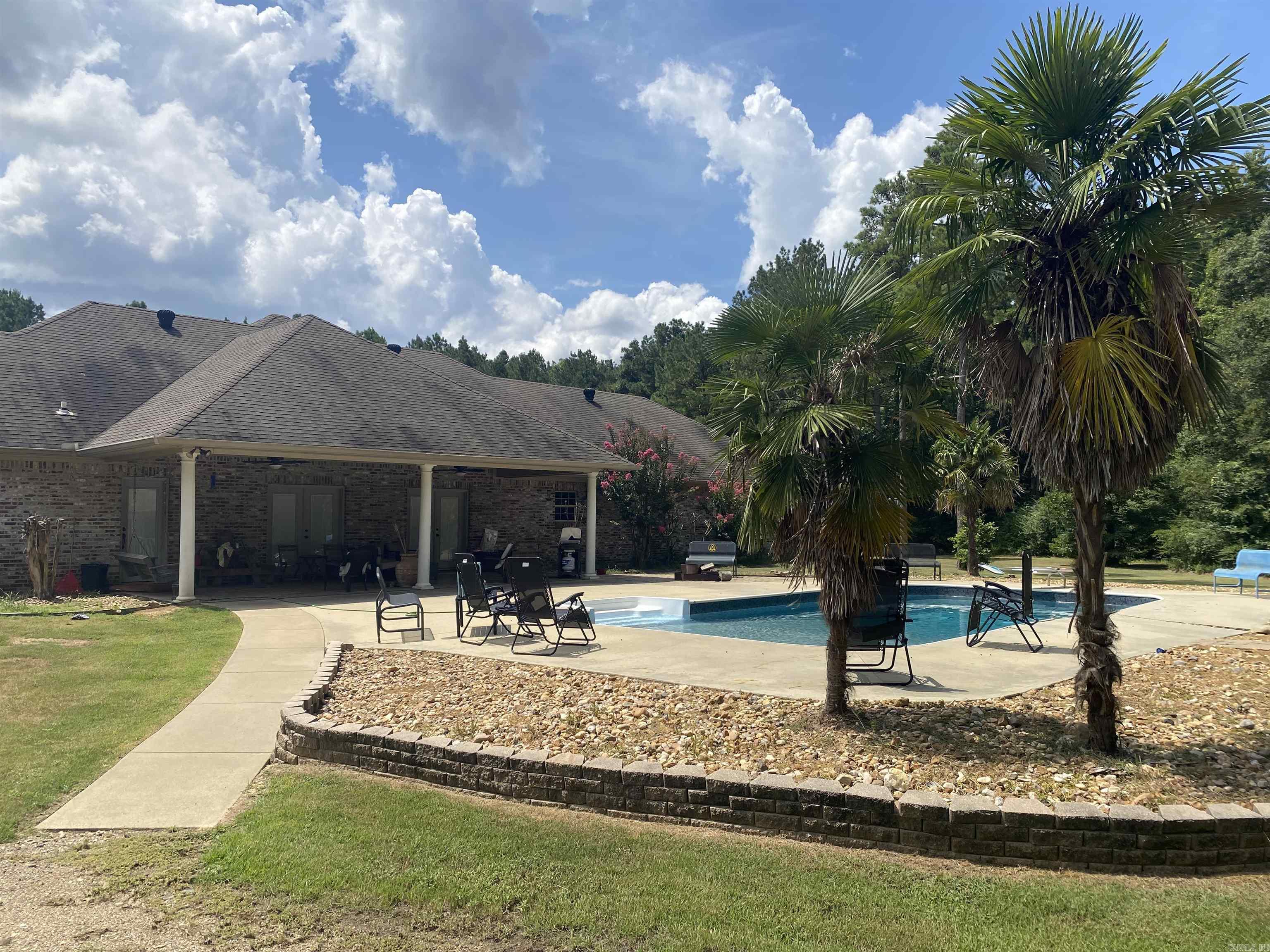 1362 Highway 82  Crossett, AR