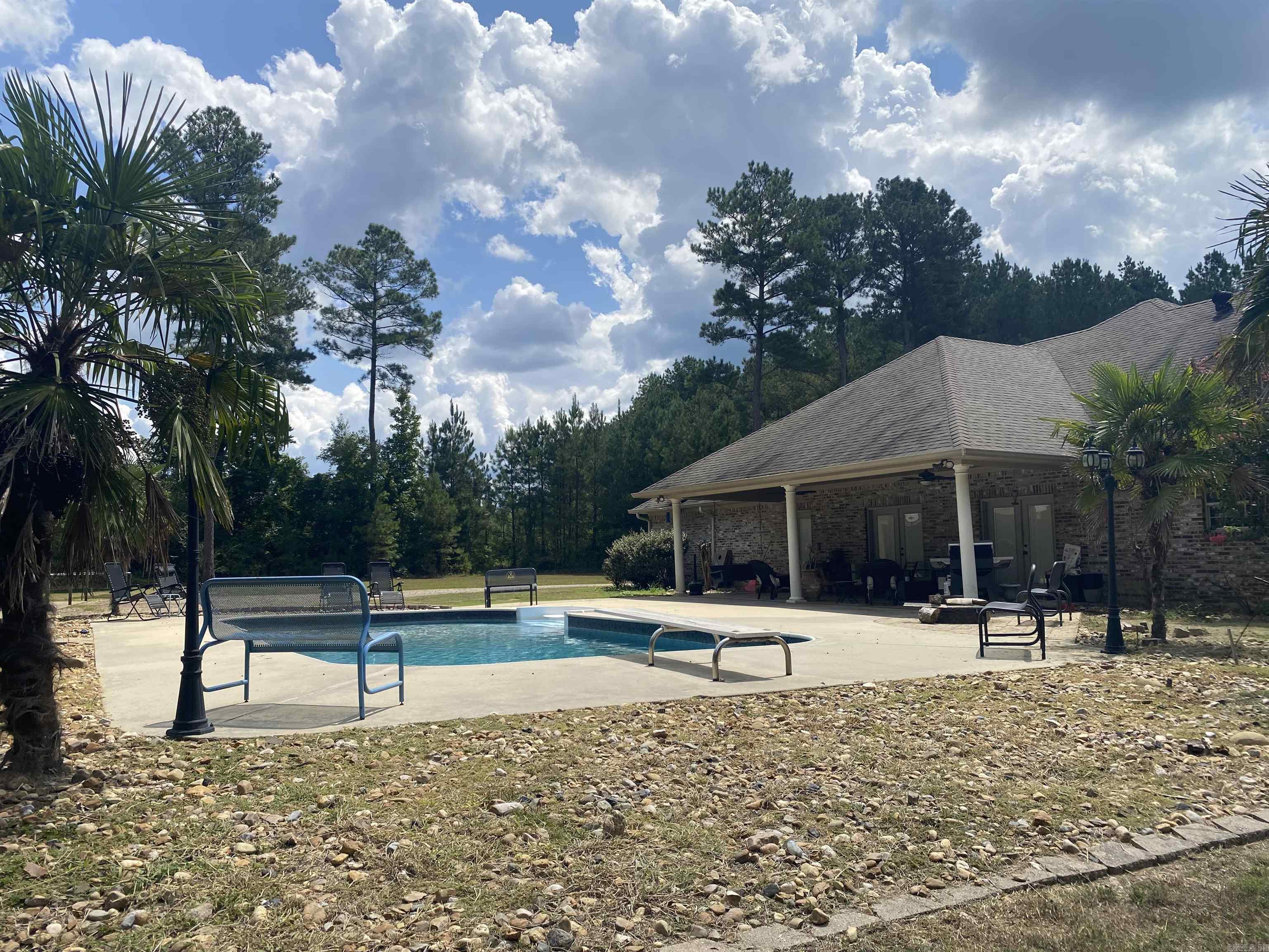 1362 Highway 82  Crossett, AR