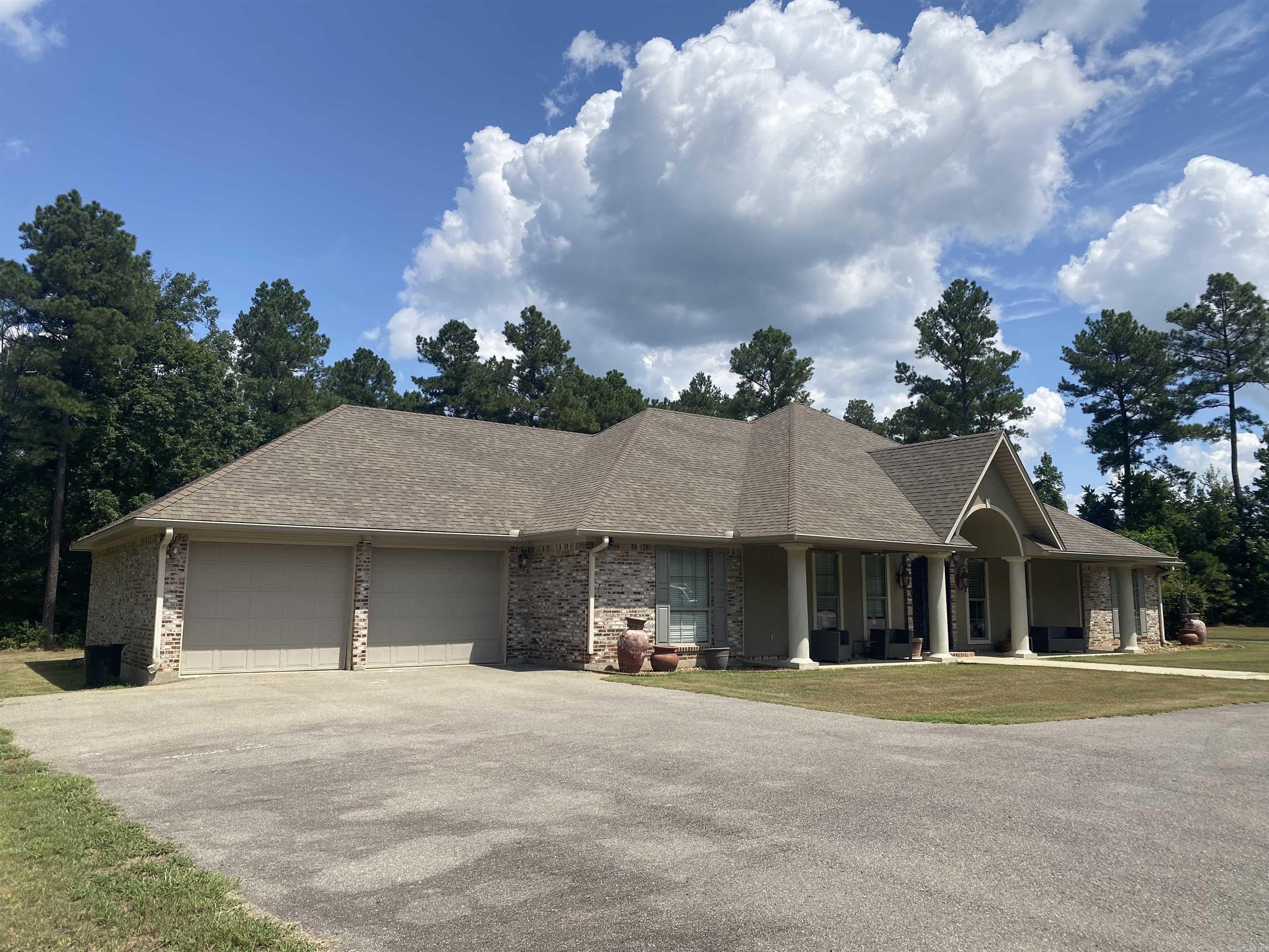 1362 Highway 82  Crossett, AR