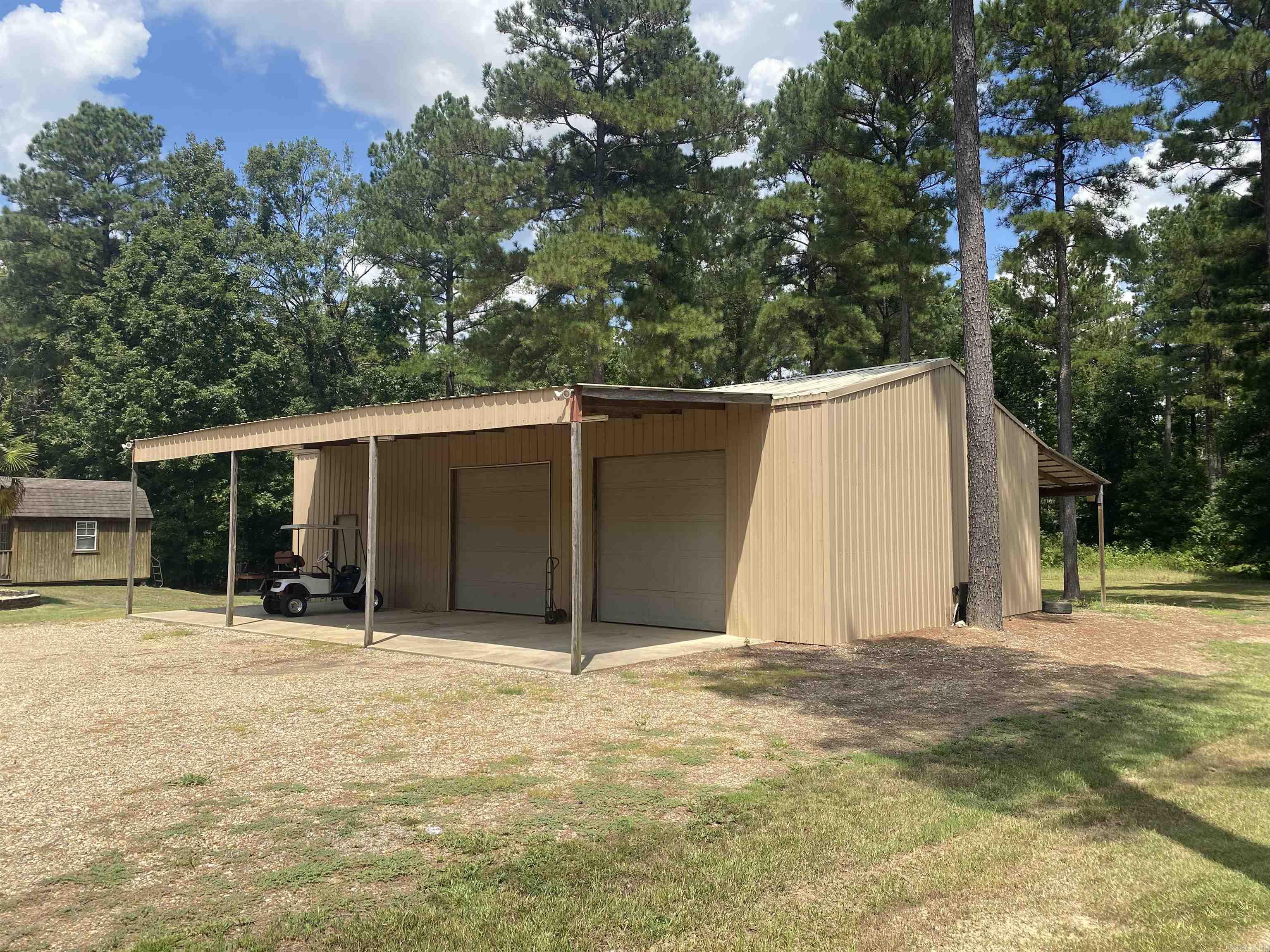 1362 Highway 82  Crossett, AR