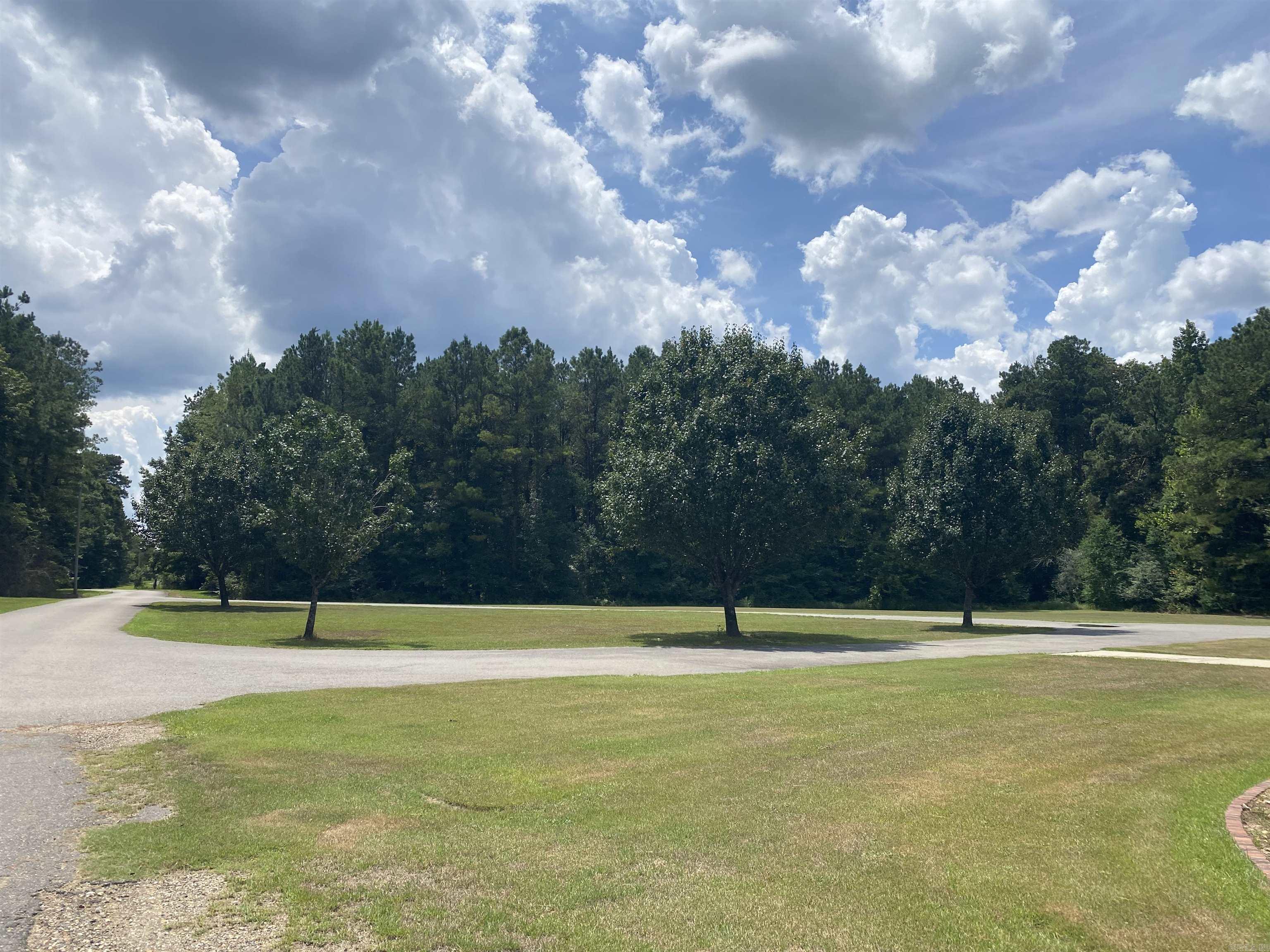 1362 Highway 82  Crossett, AR