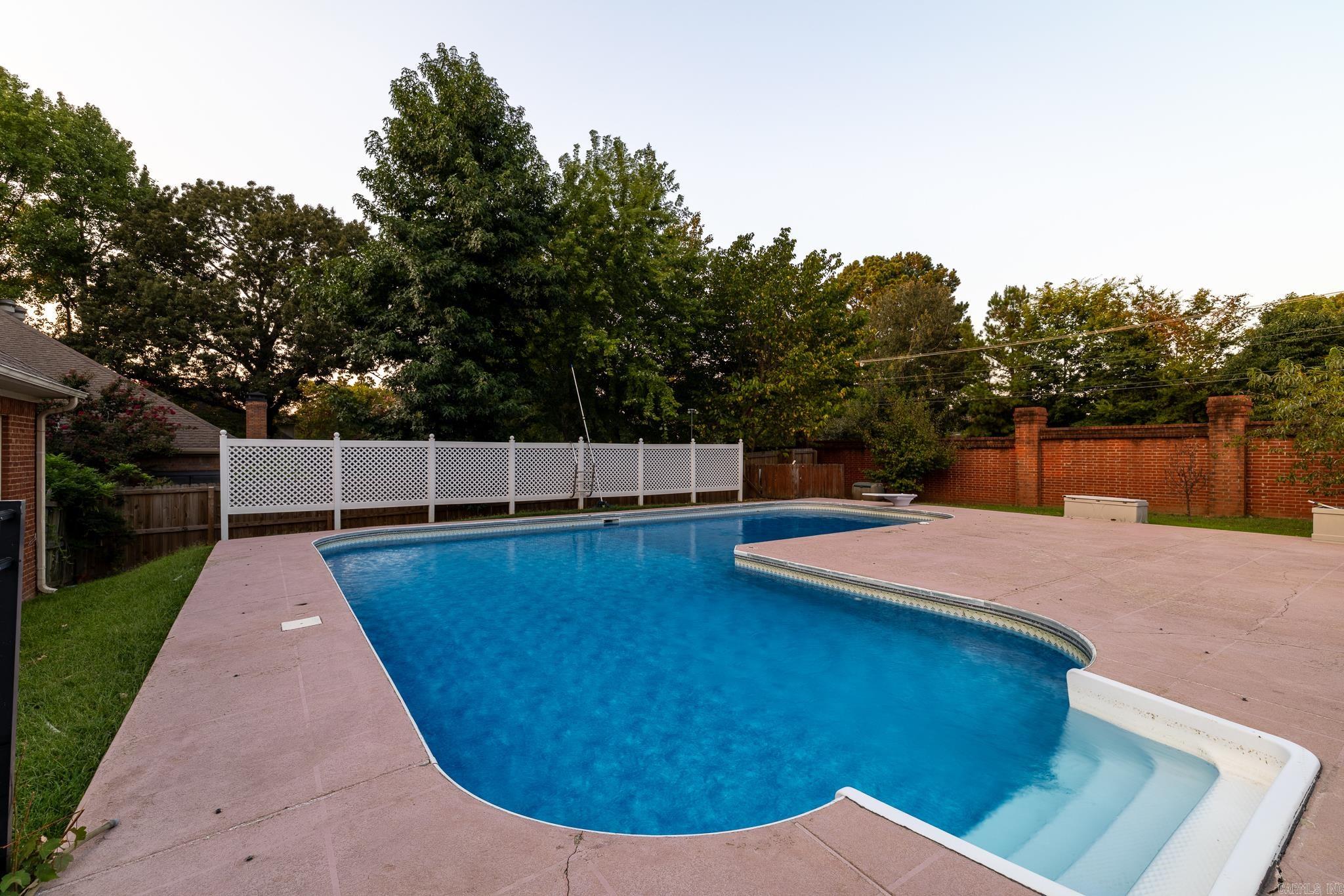 1810 Royal Drive  Conway, AR