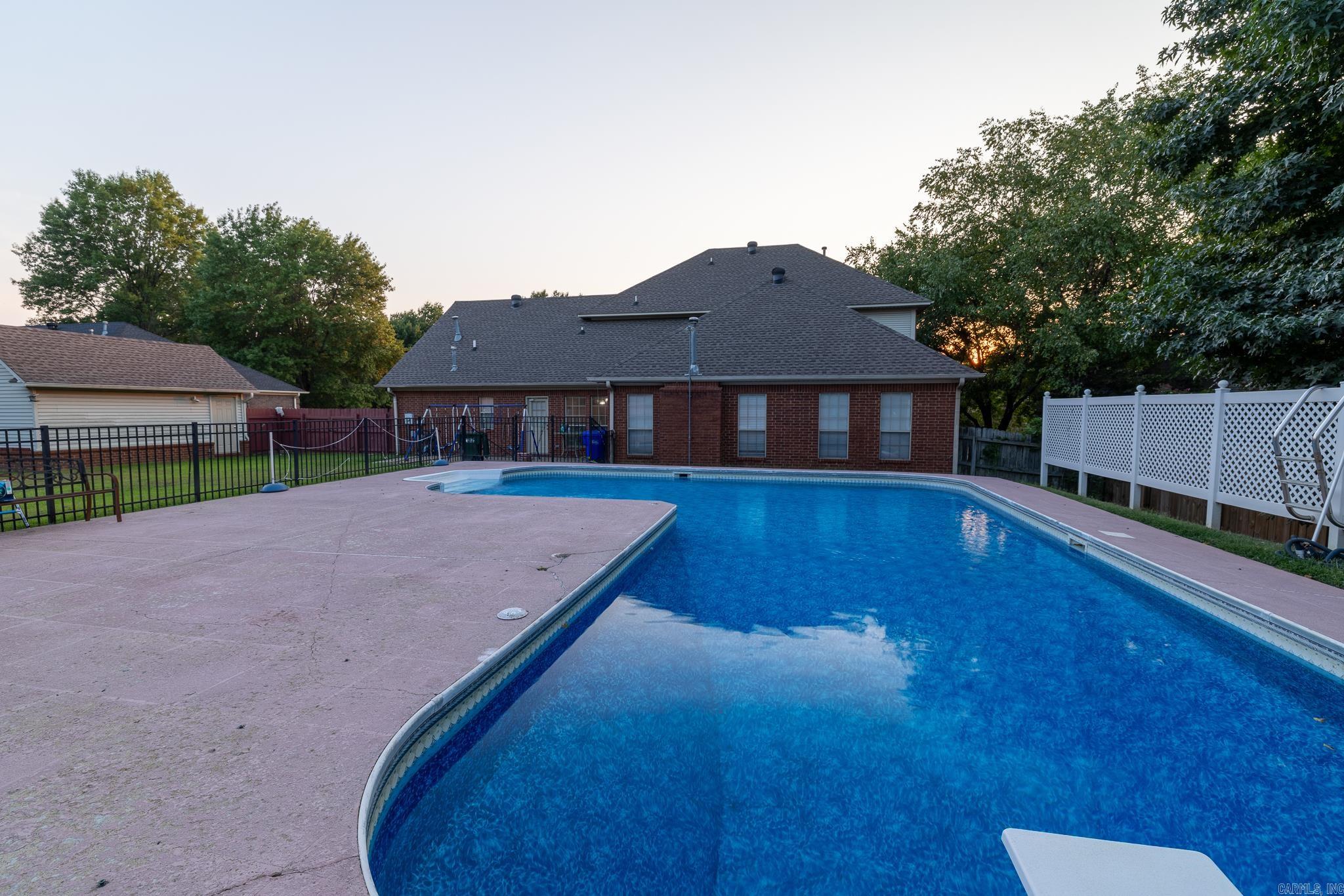 1810 Royal Drive  Conway, AR