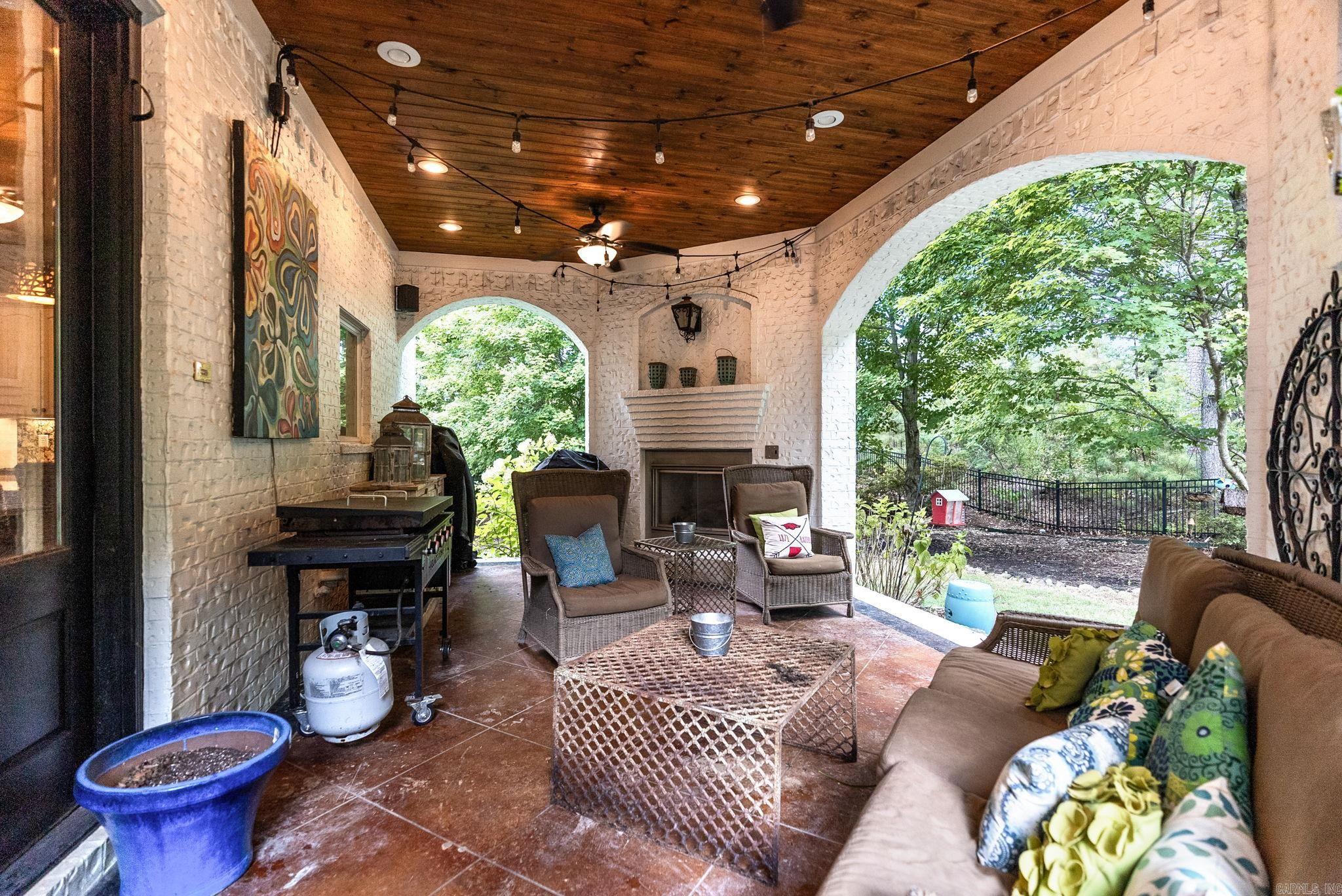 74 Vigne  Little Rock, AR
