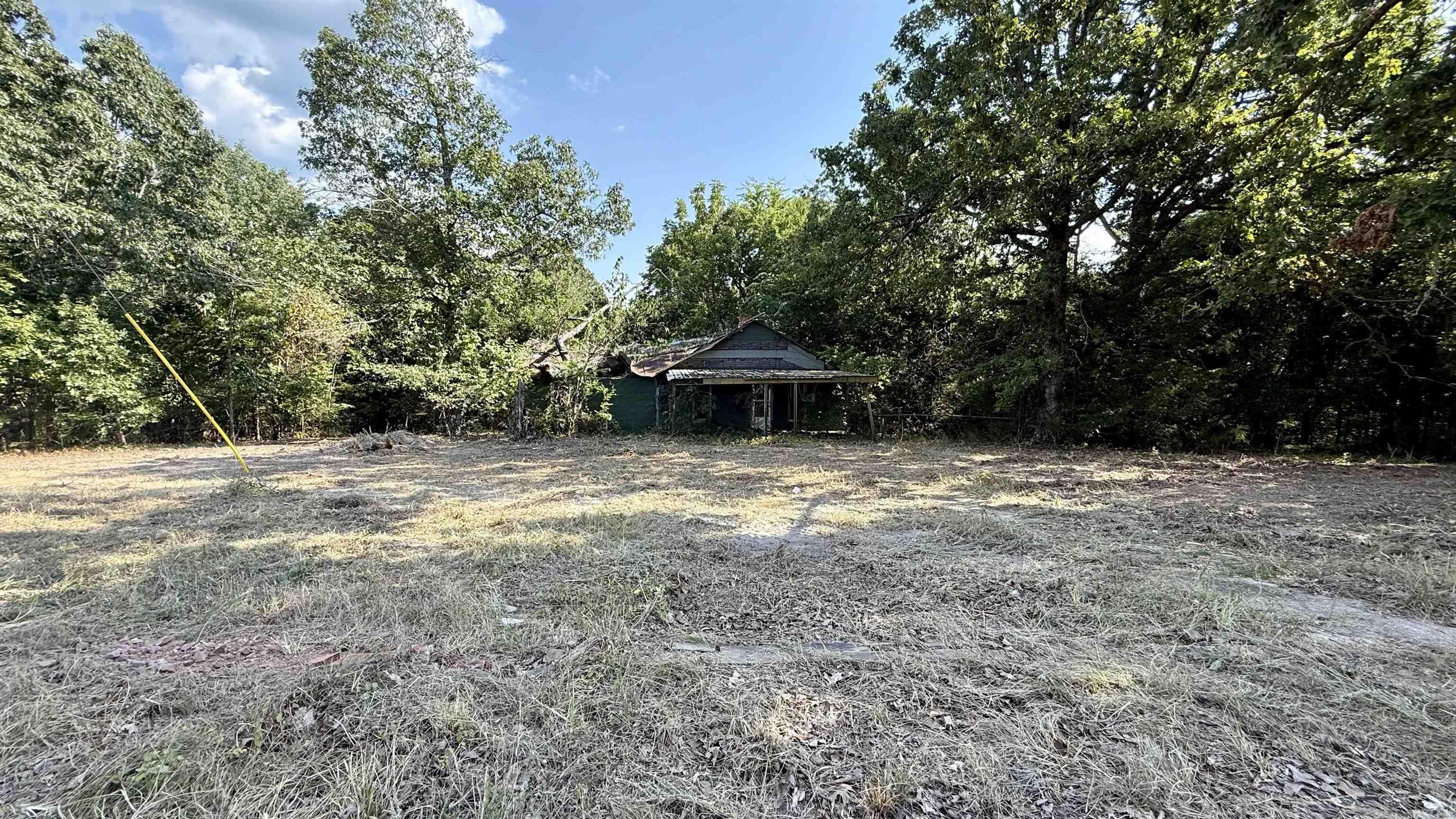 00 N 27  Marshall, AR