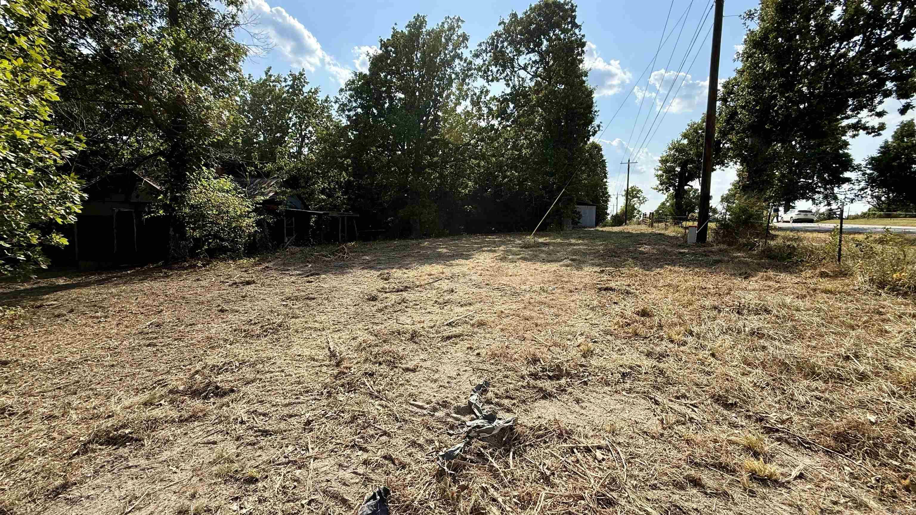 00 N 27  Marshall, AR