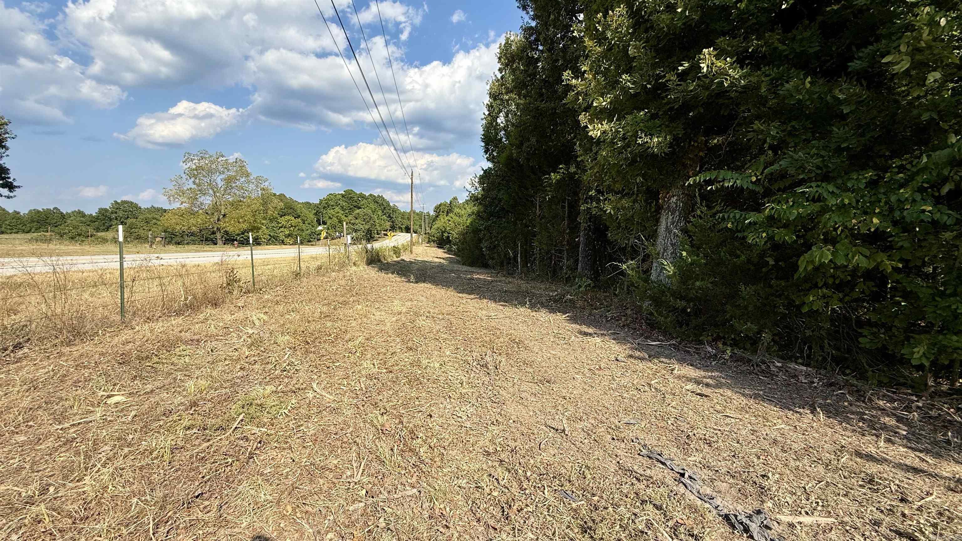 00 N 27  Marshall, AR