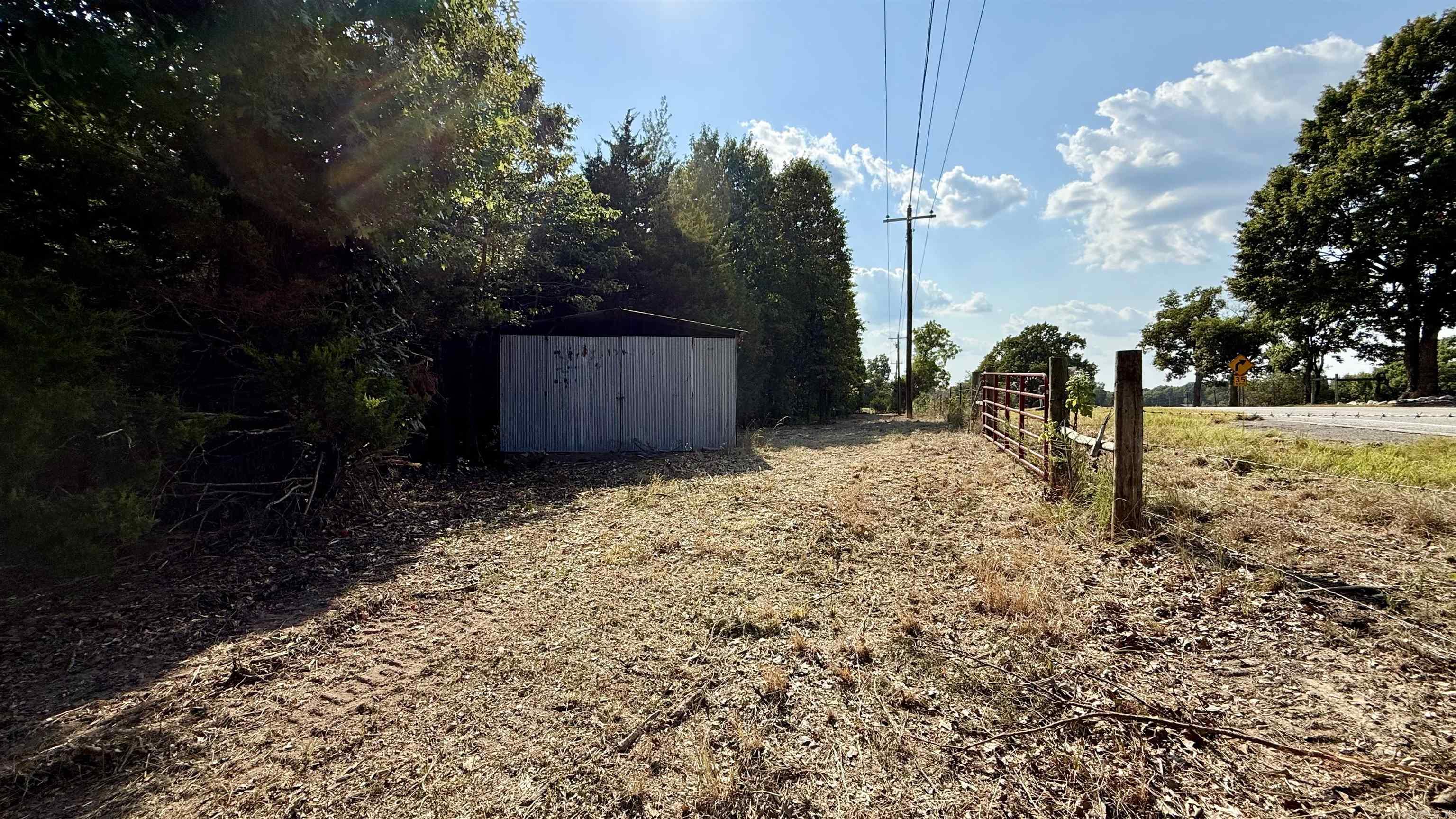00 N 27  Marshall, AR