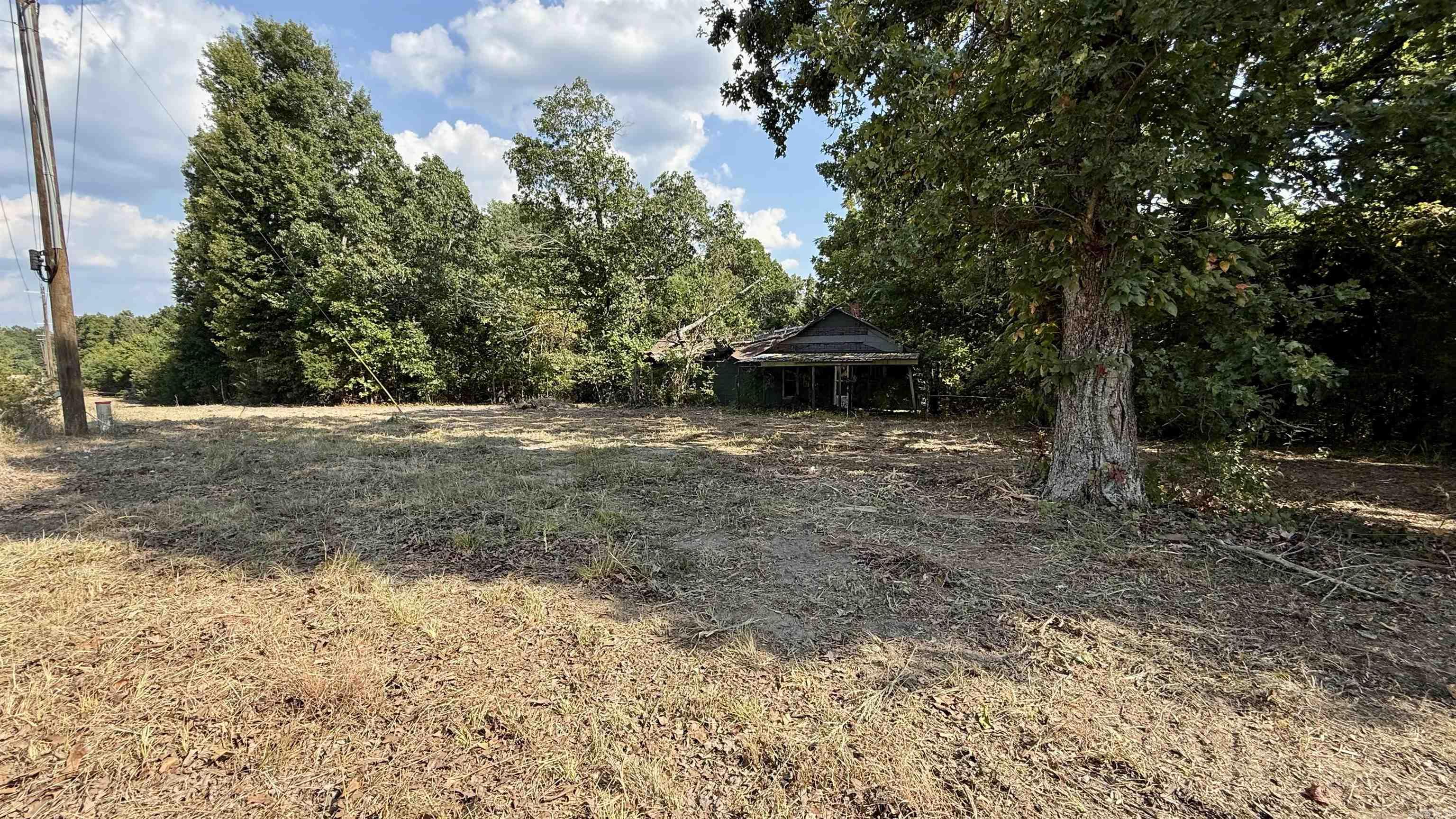 00 N 27  Marshall, AR