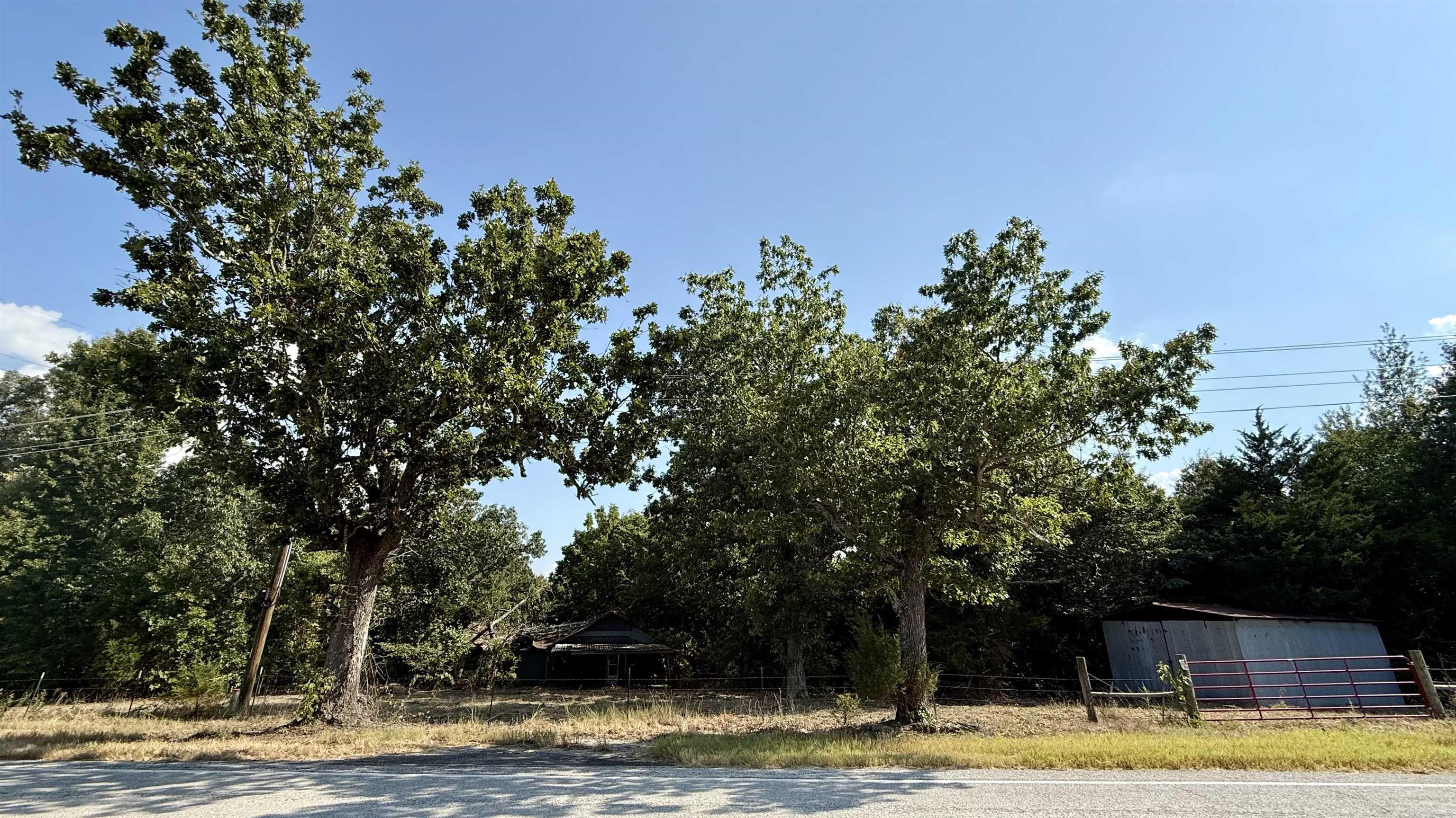 00 N 27  Marshall, AR
