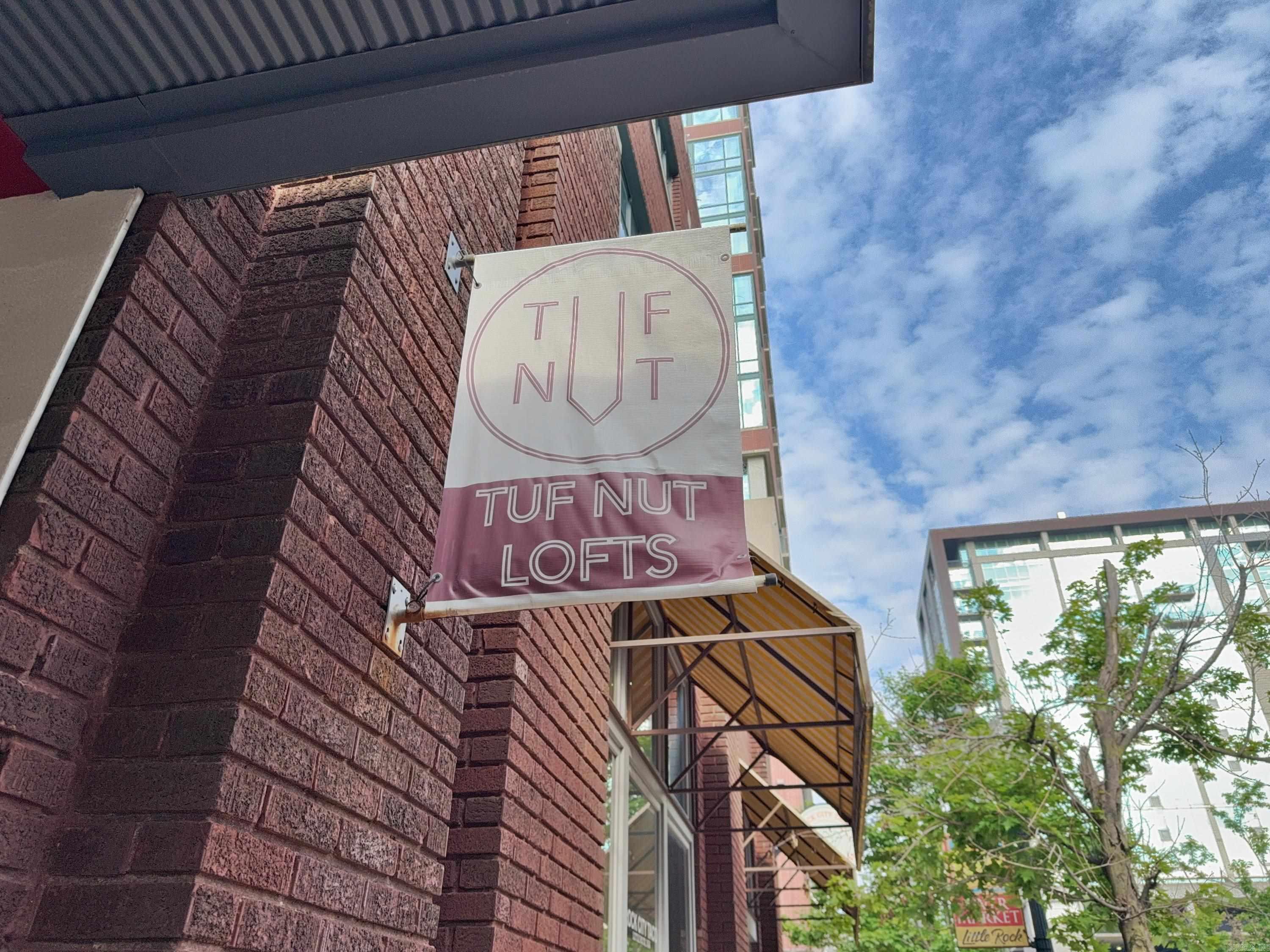 423 E Third Tuf Nut Lofts (8 units)  Little Rock, AR