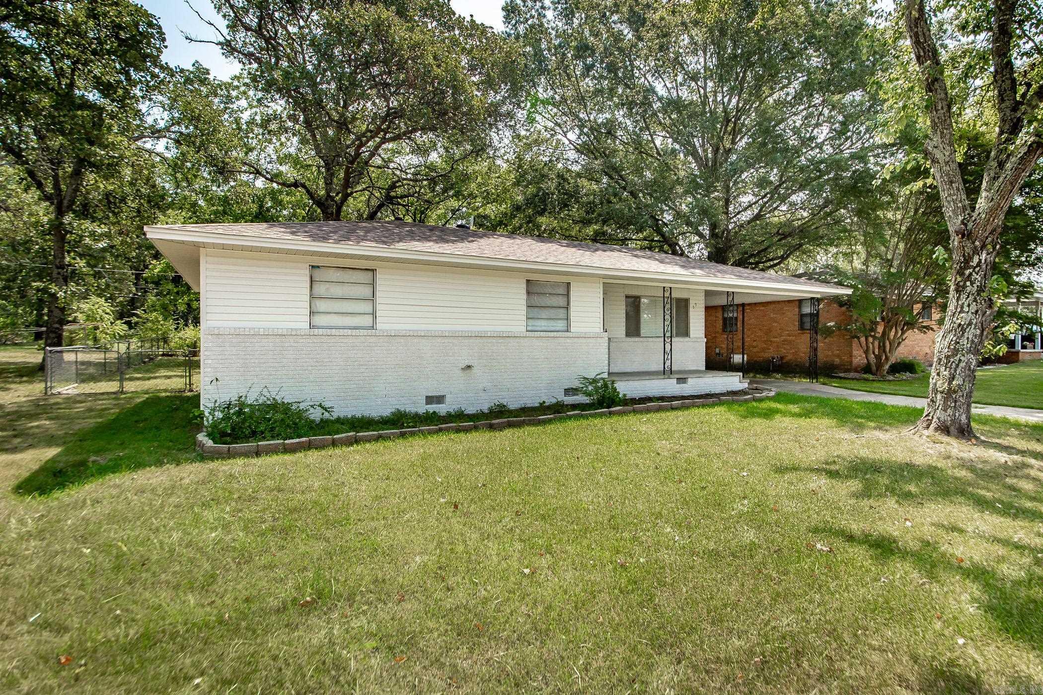 59 Wesley Dr  Sherwood, AR