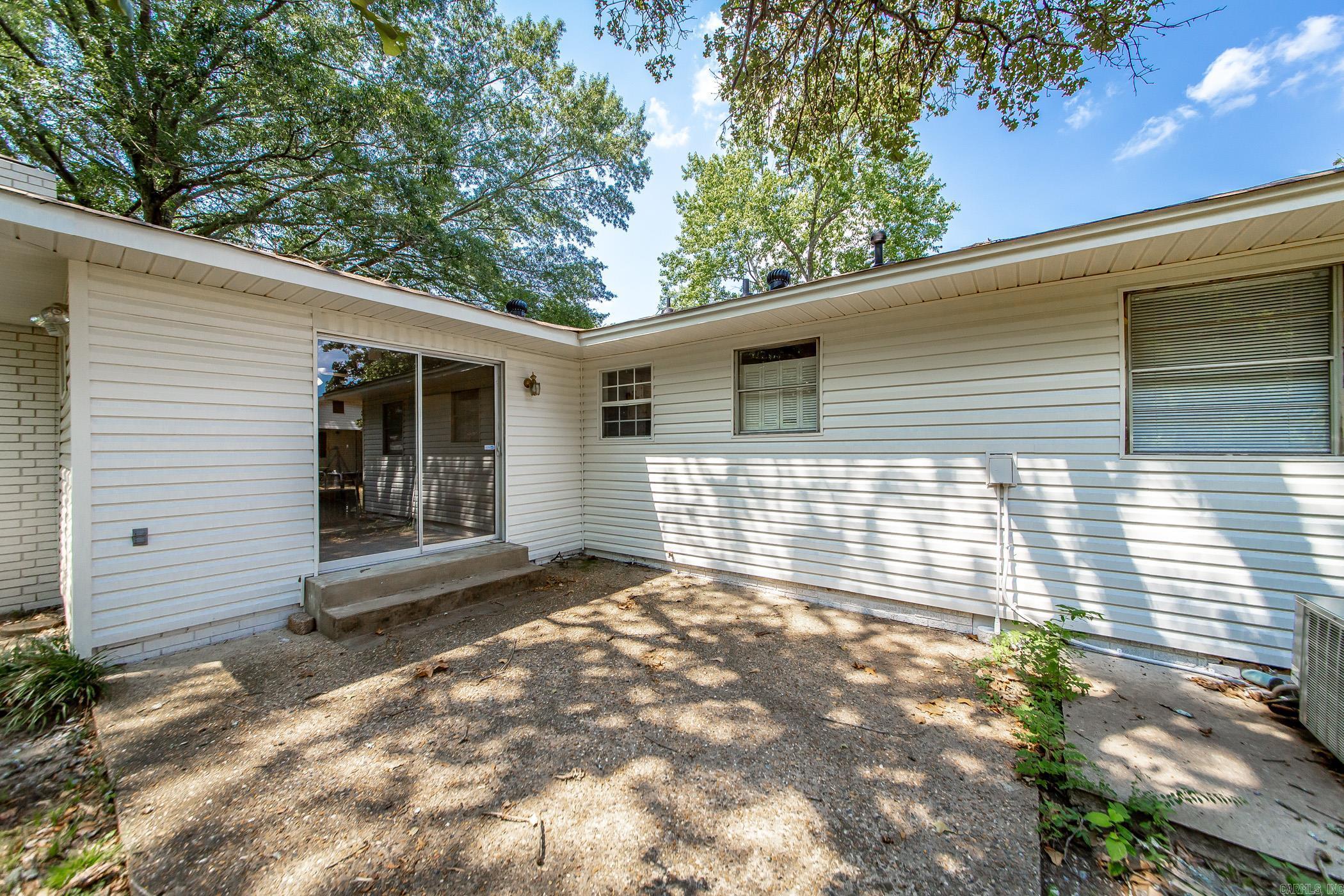 59 Wesley Dr  Sherwood, AR