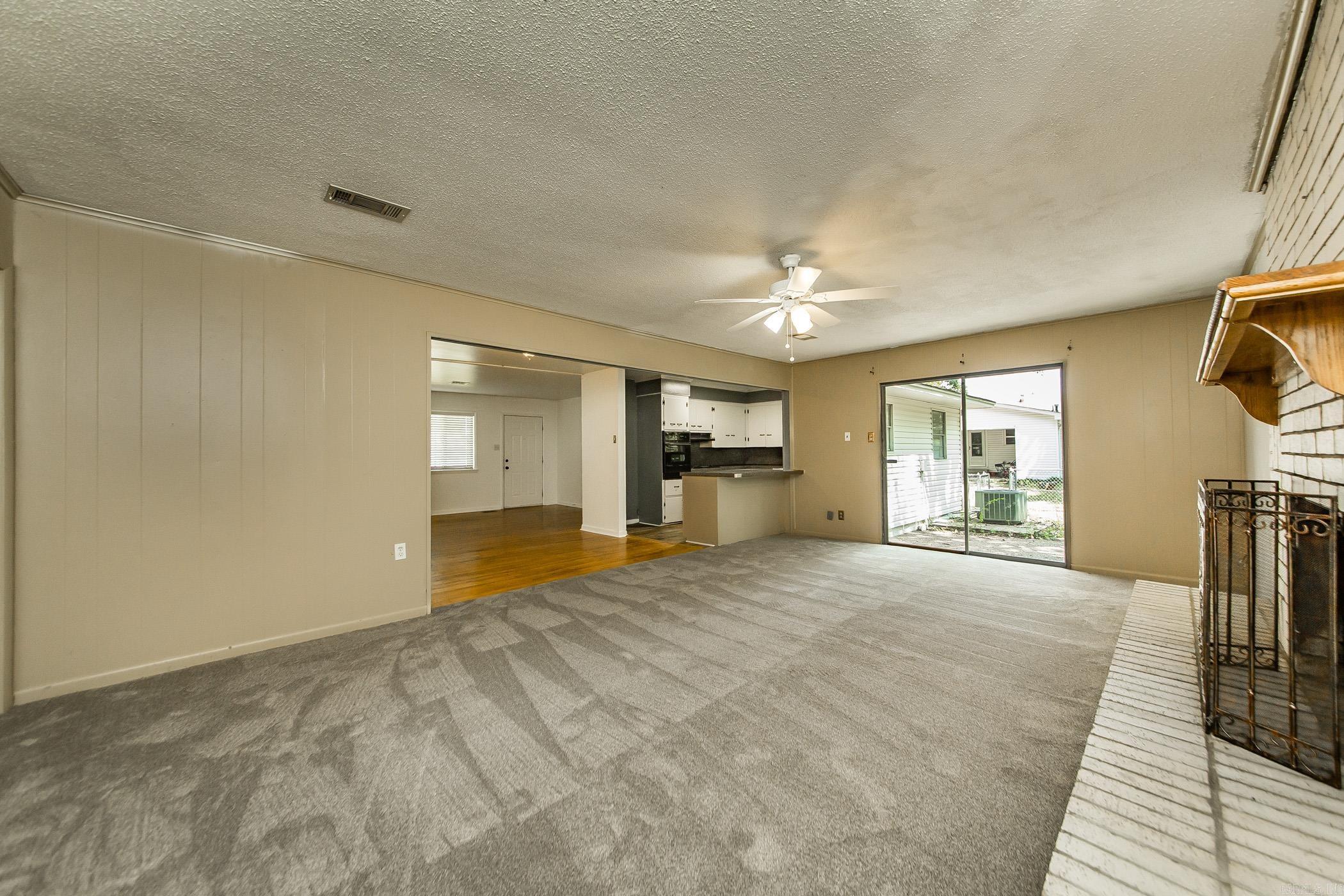 59 Wesley Dr  Sherwood, AR