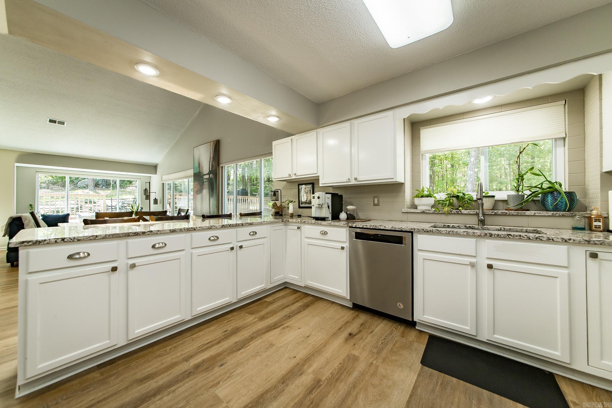 315 Mountain Ranch Dr. Fairfield Bay, AR 72088