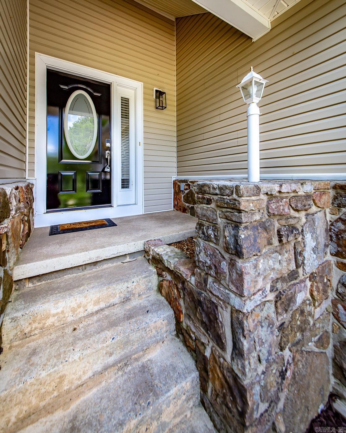 315 Mountain Ranch Dr. Fairfield Bay, AR 72088