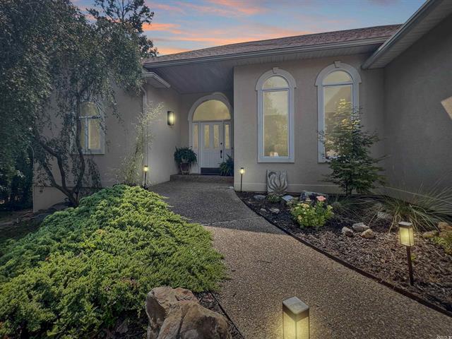 4  La Viejo Ln  Hot Springs Village, AR
