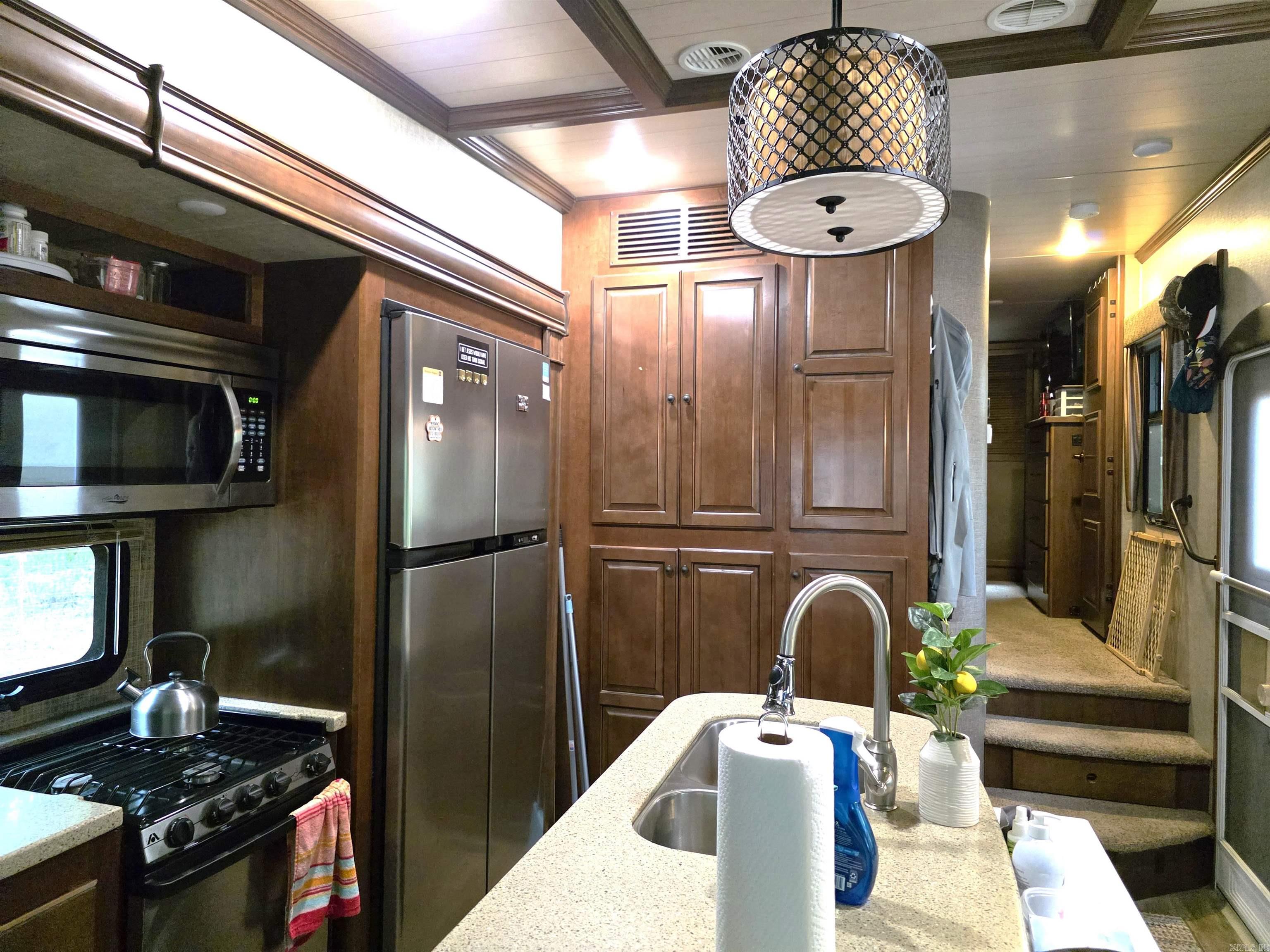 125 Gardenia  Mena, AR