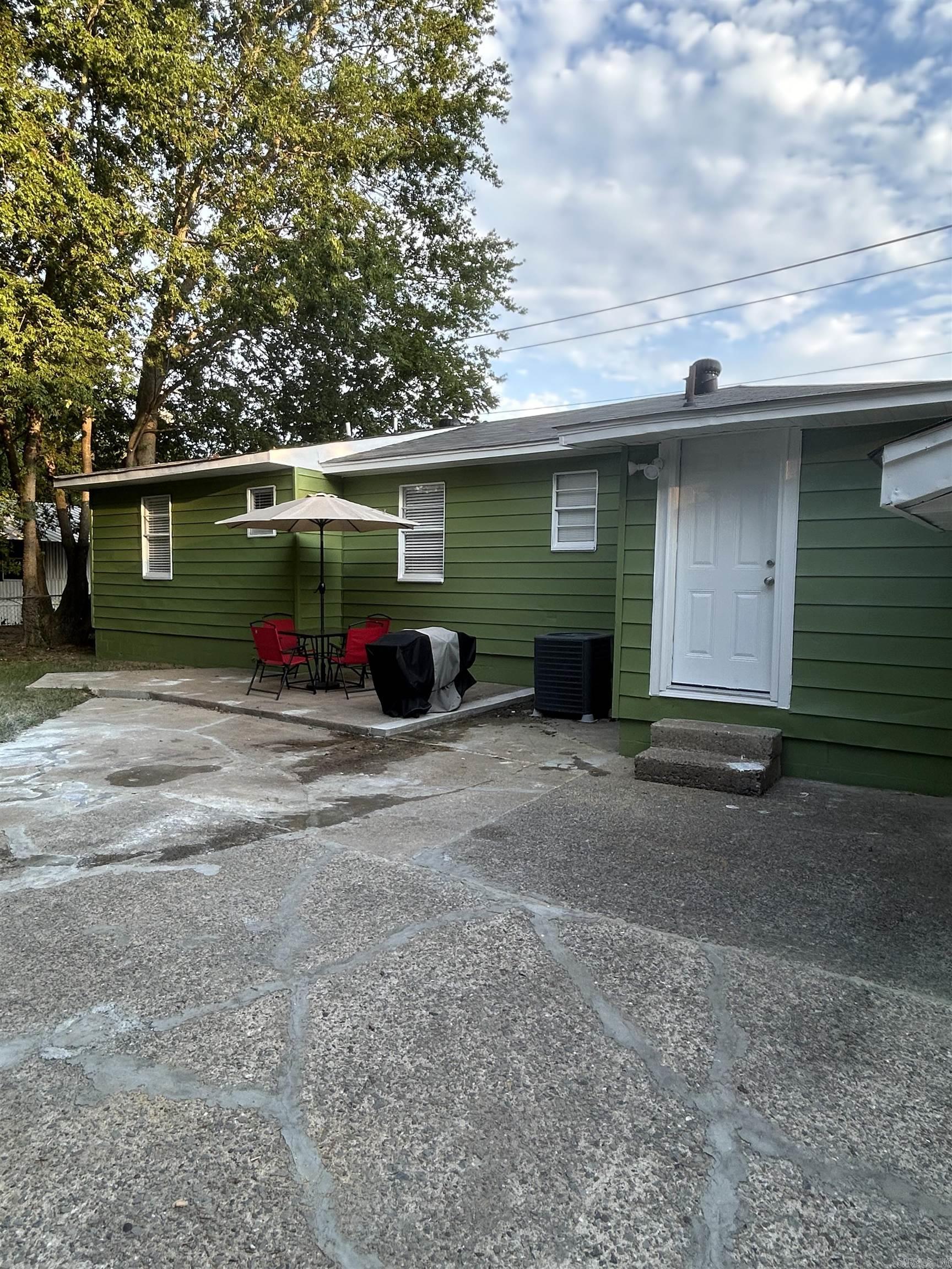 612 W Sixth  Conway, AR
