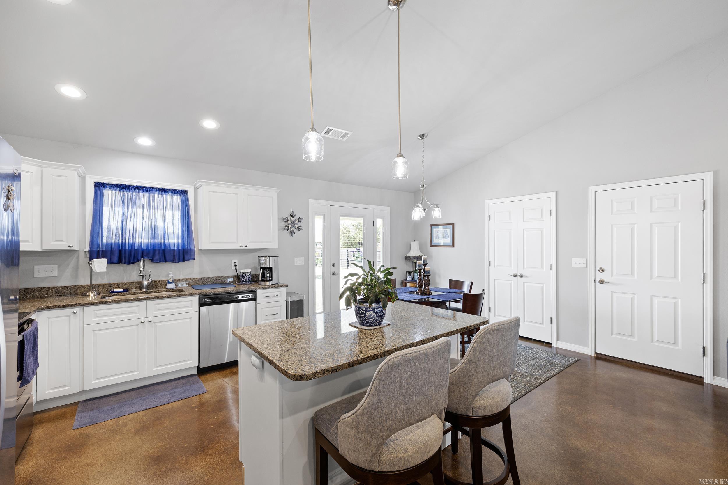 59 Letta Dr  Pottsville, AR
