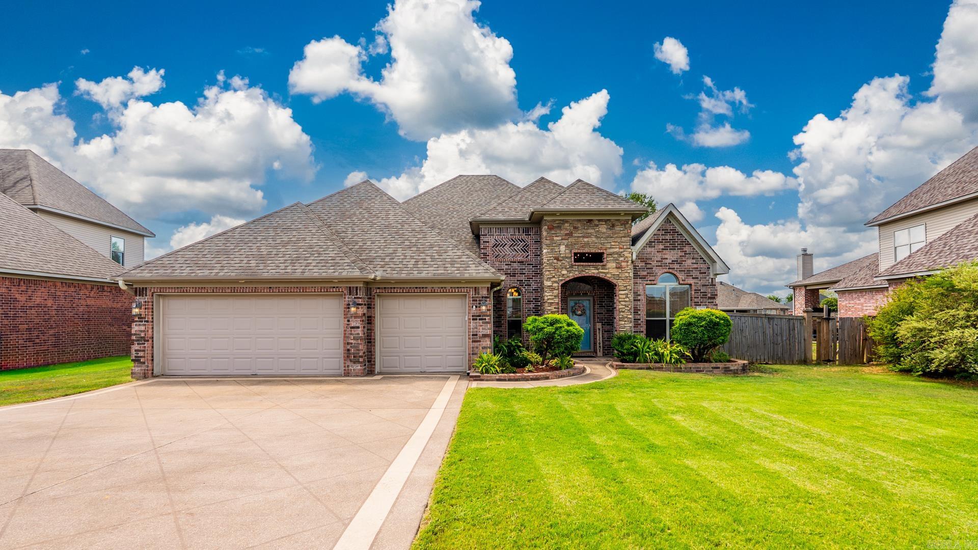 6 Bonnard Cove