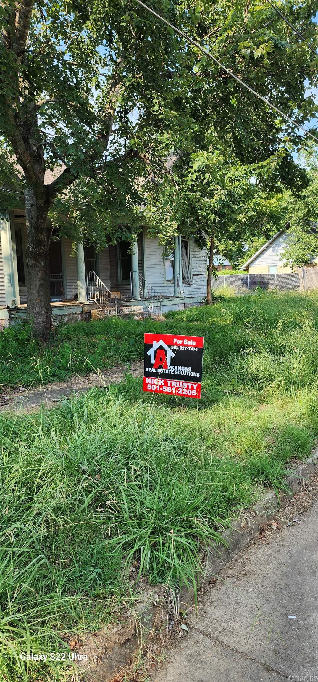 311 E Church  Paris, AR