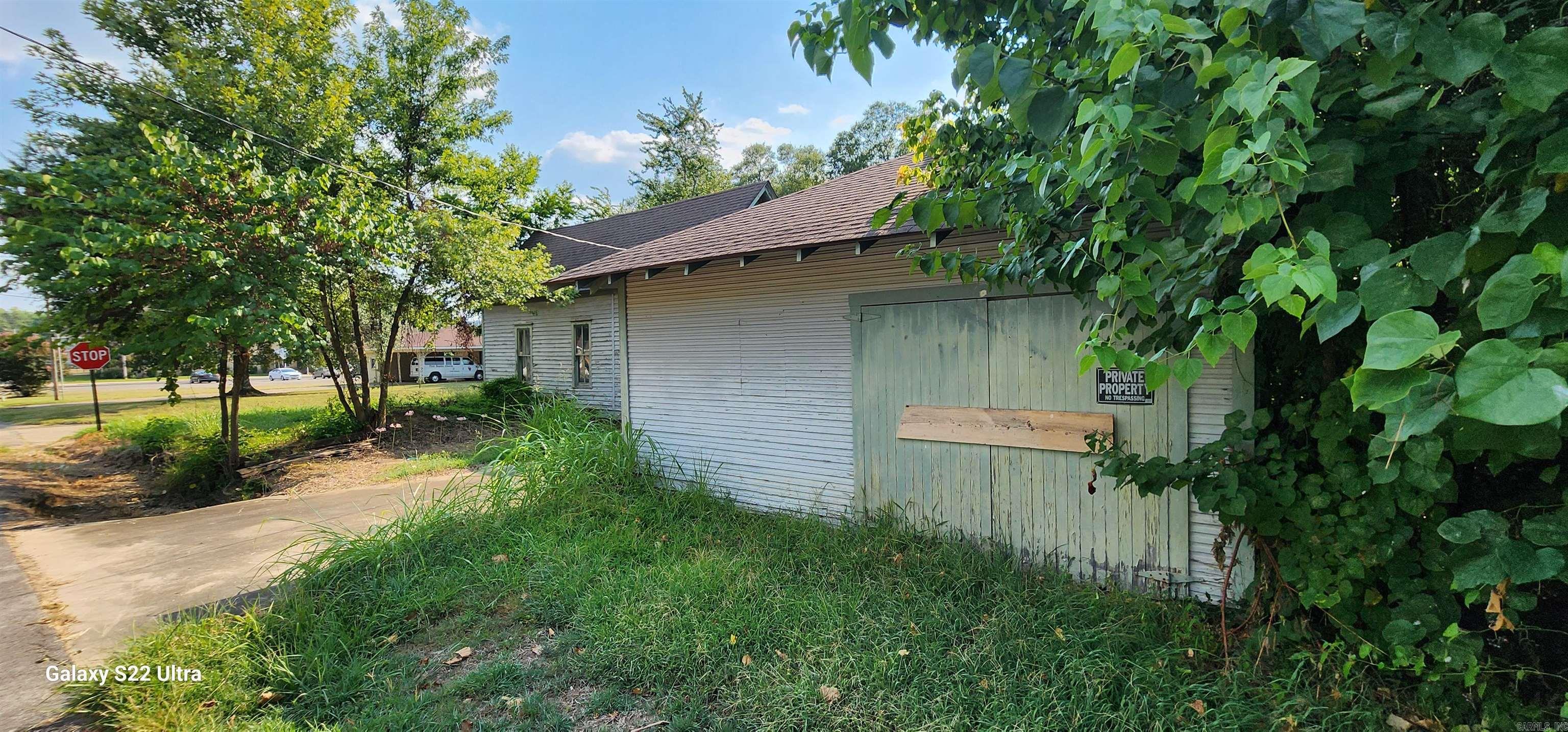 311 E Church  Paris, AR