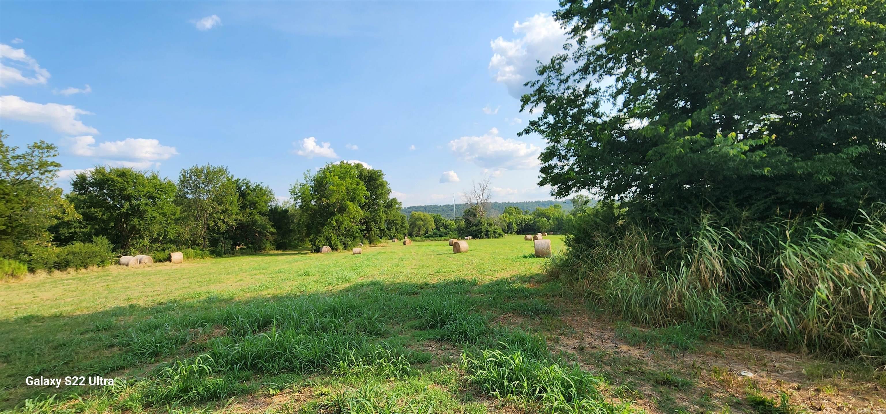 2710 E Walnut  Paris, AR
