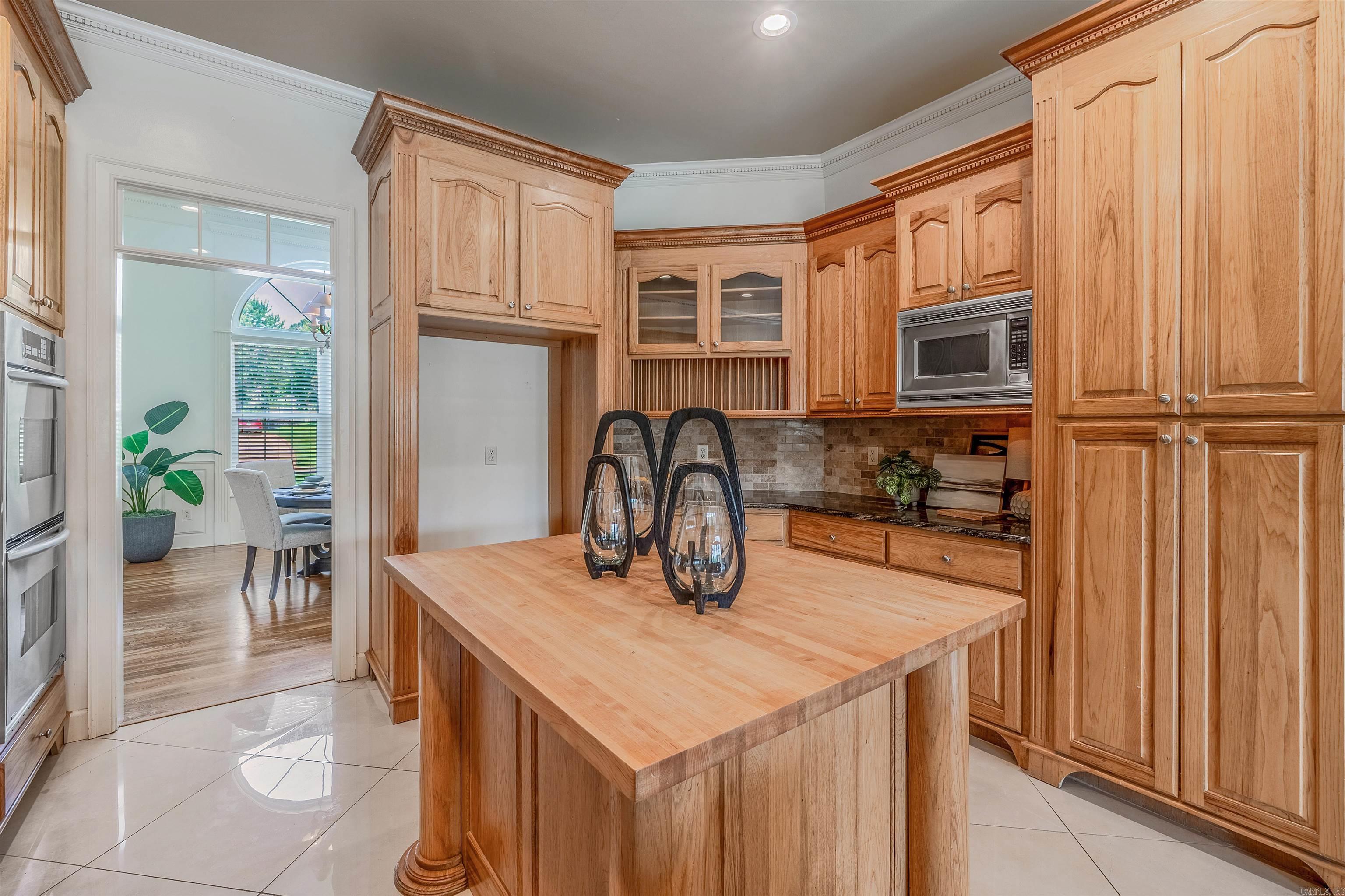 130 Mohawk Dr Maumelle, AR 72113