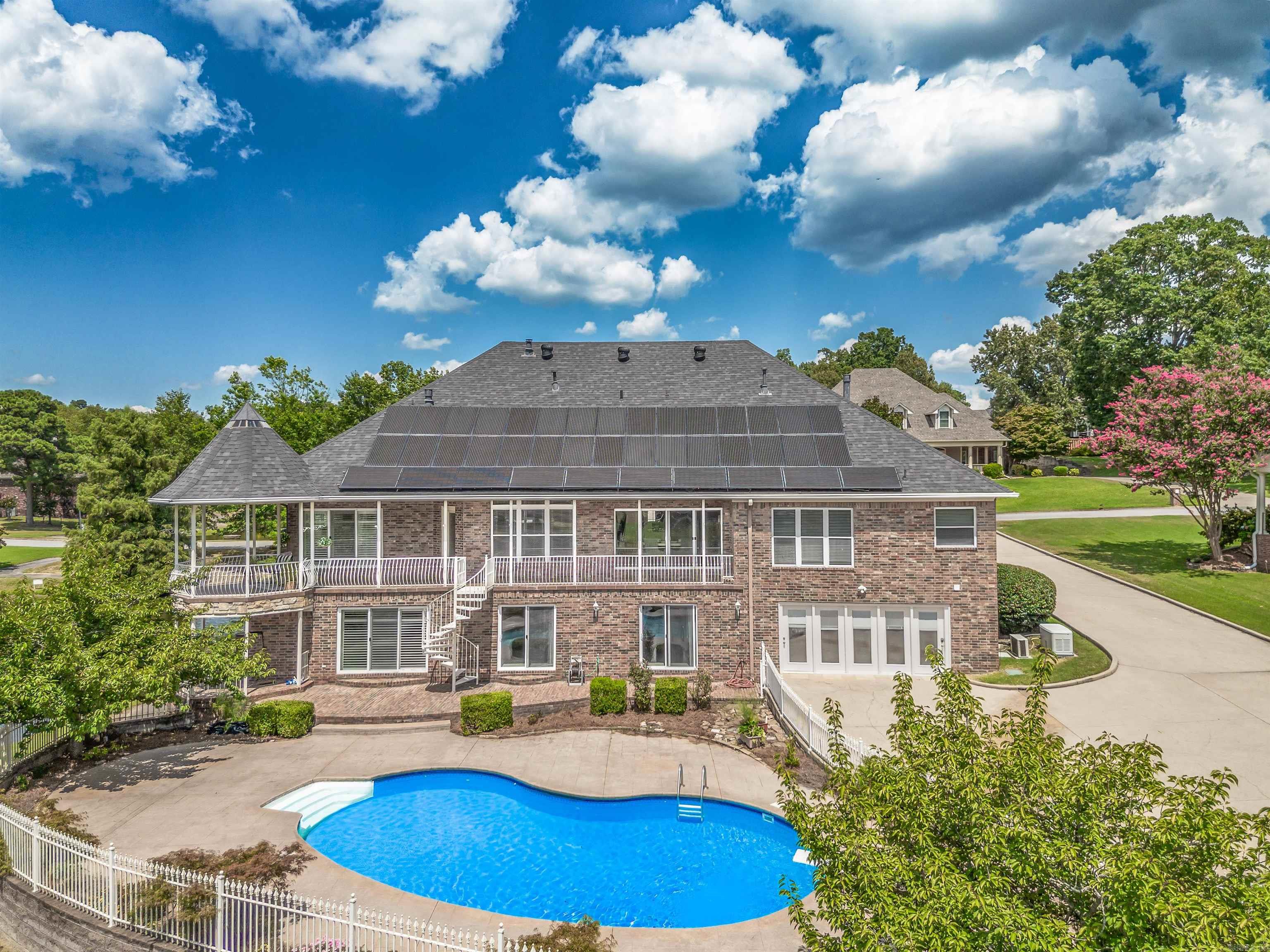 130 Mohawk Dr Maumelle, AR 72113