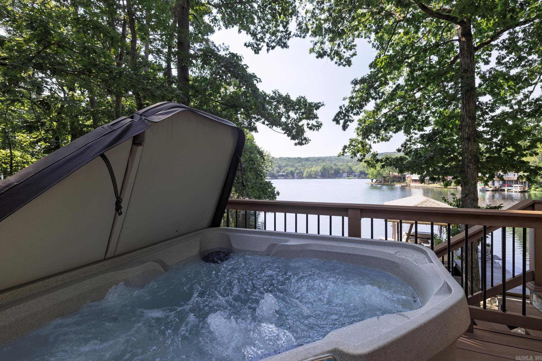 1 Escondite  Hot Springs, AR