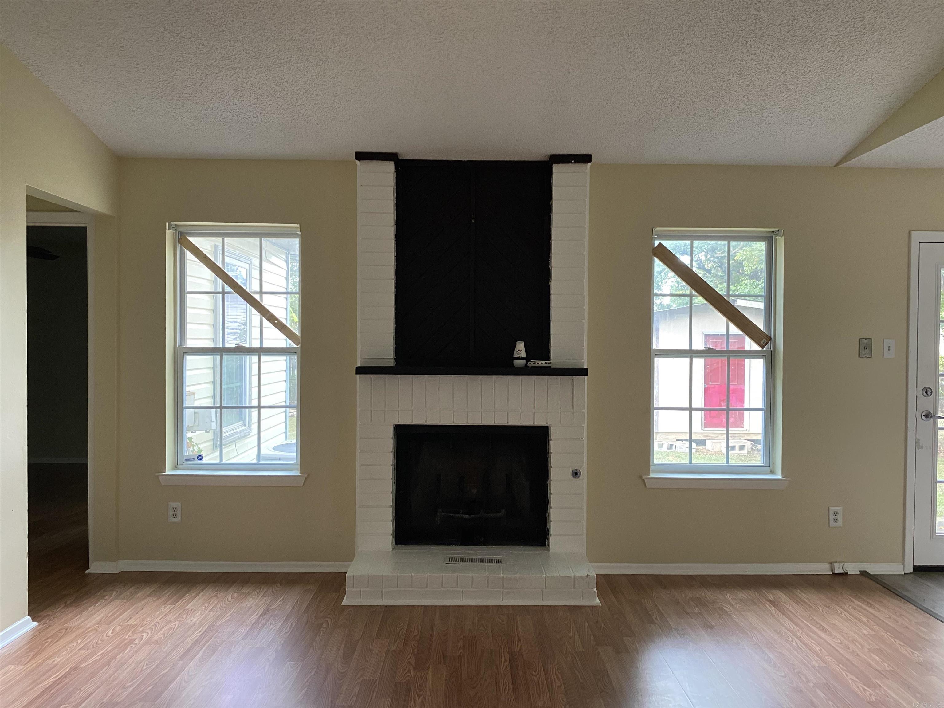 1407 S Cleveland Little Rock, AR 72204