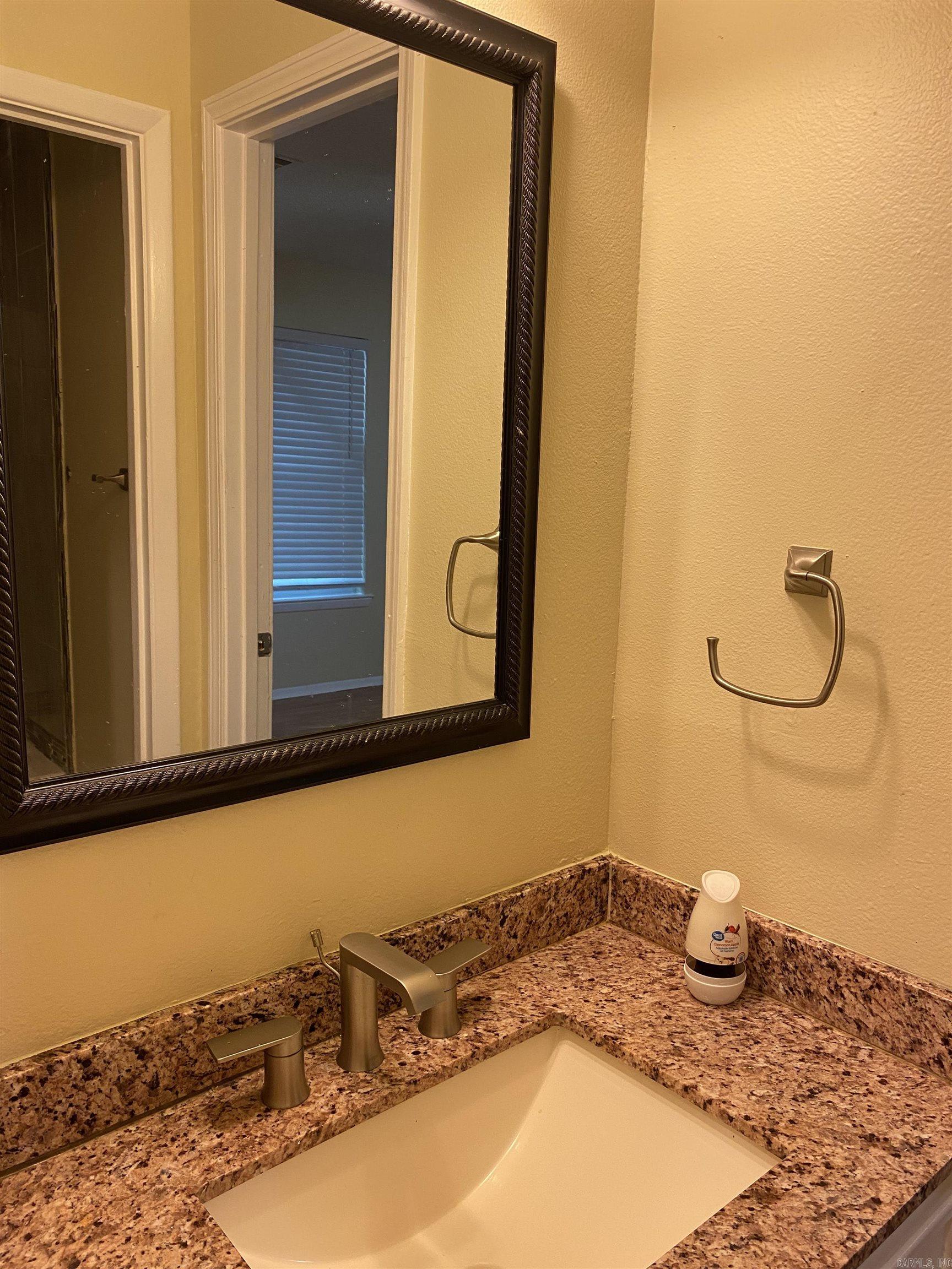 1407 S Cleveland Little Rock, AR 72204