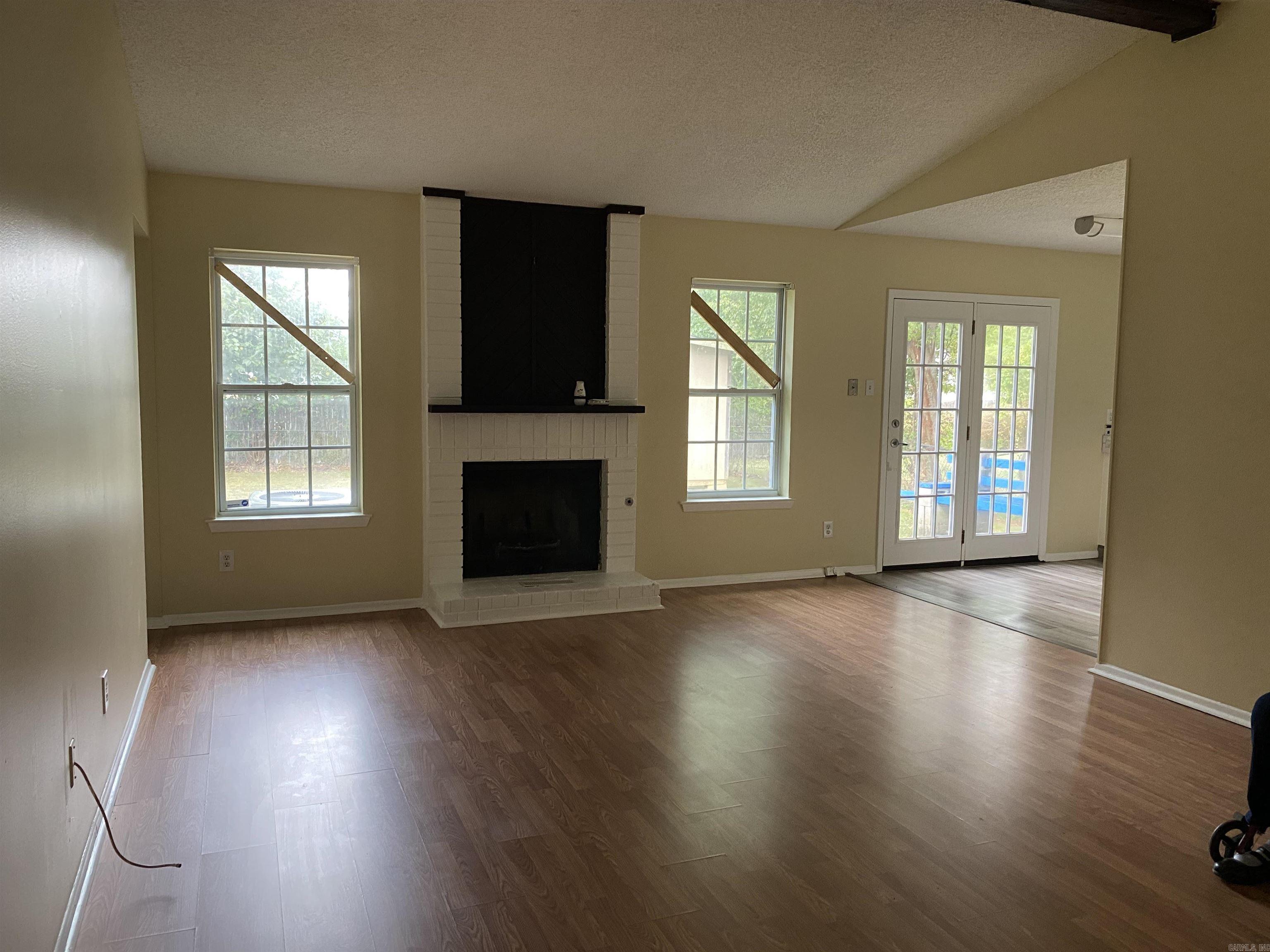 1407 S Cleveland Little Rock, AR 72204