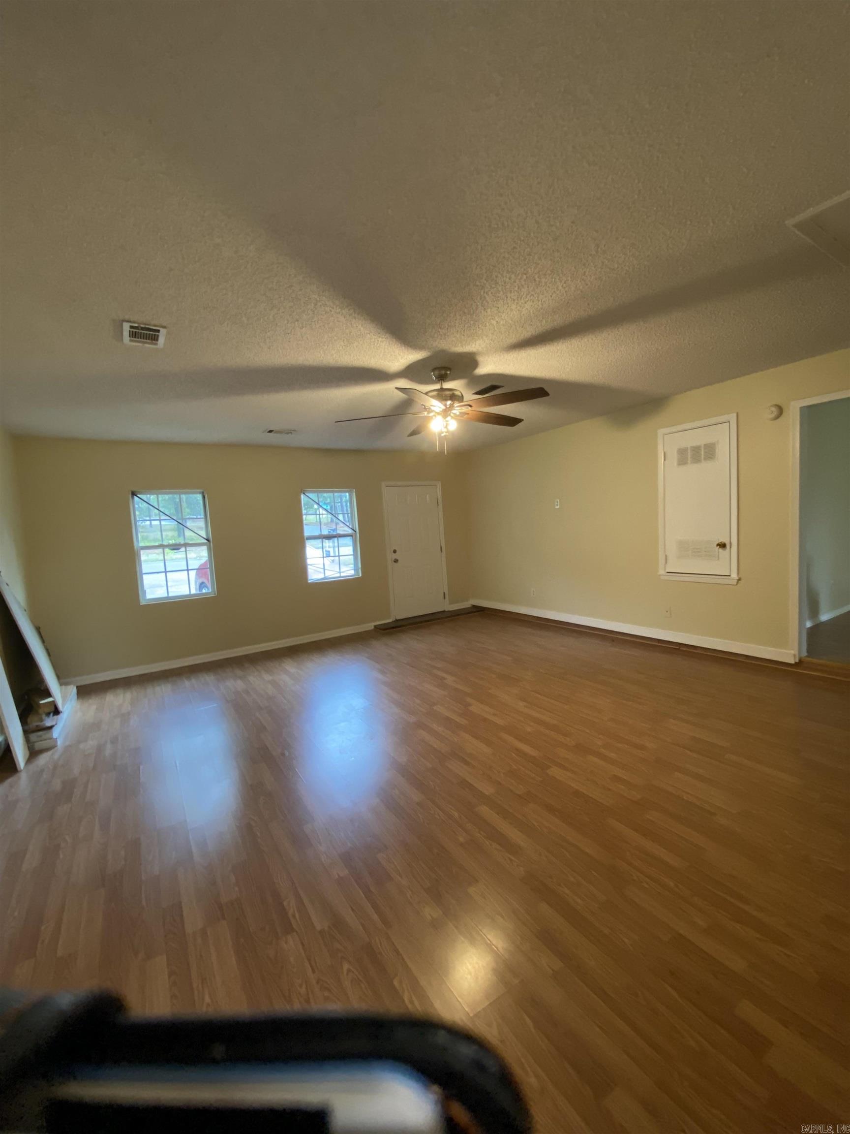 1407 S Cleveland Little Rock, AR 72204