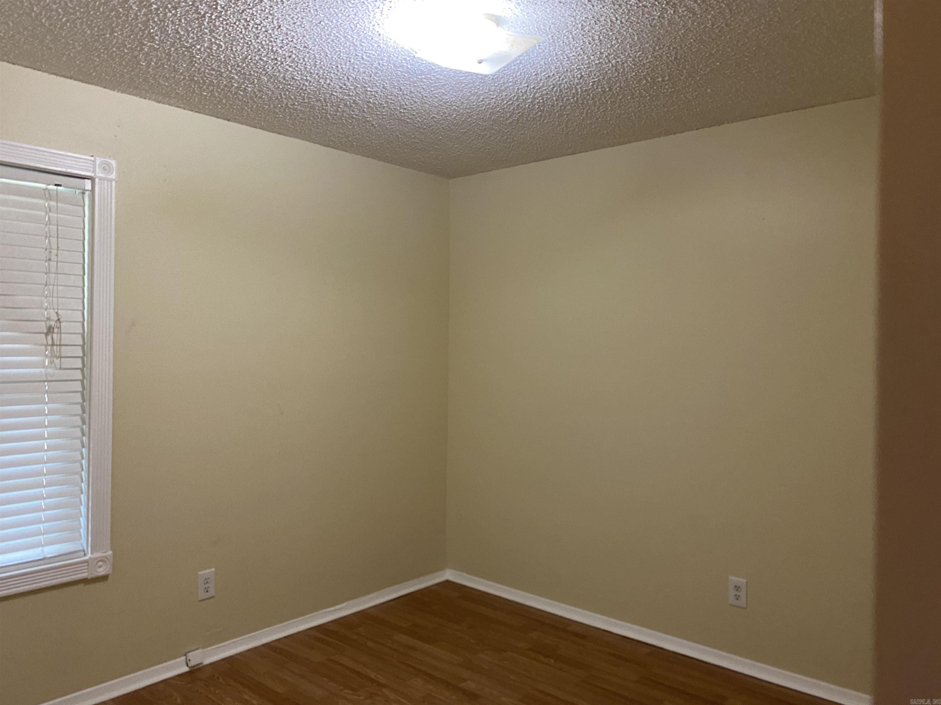1407 S Cleveland Little Rock, AR 72204