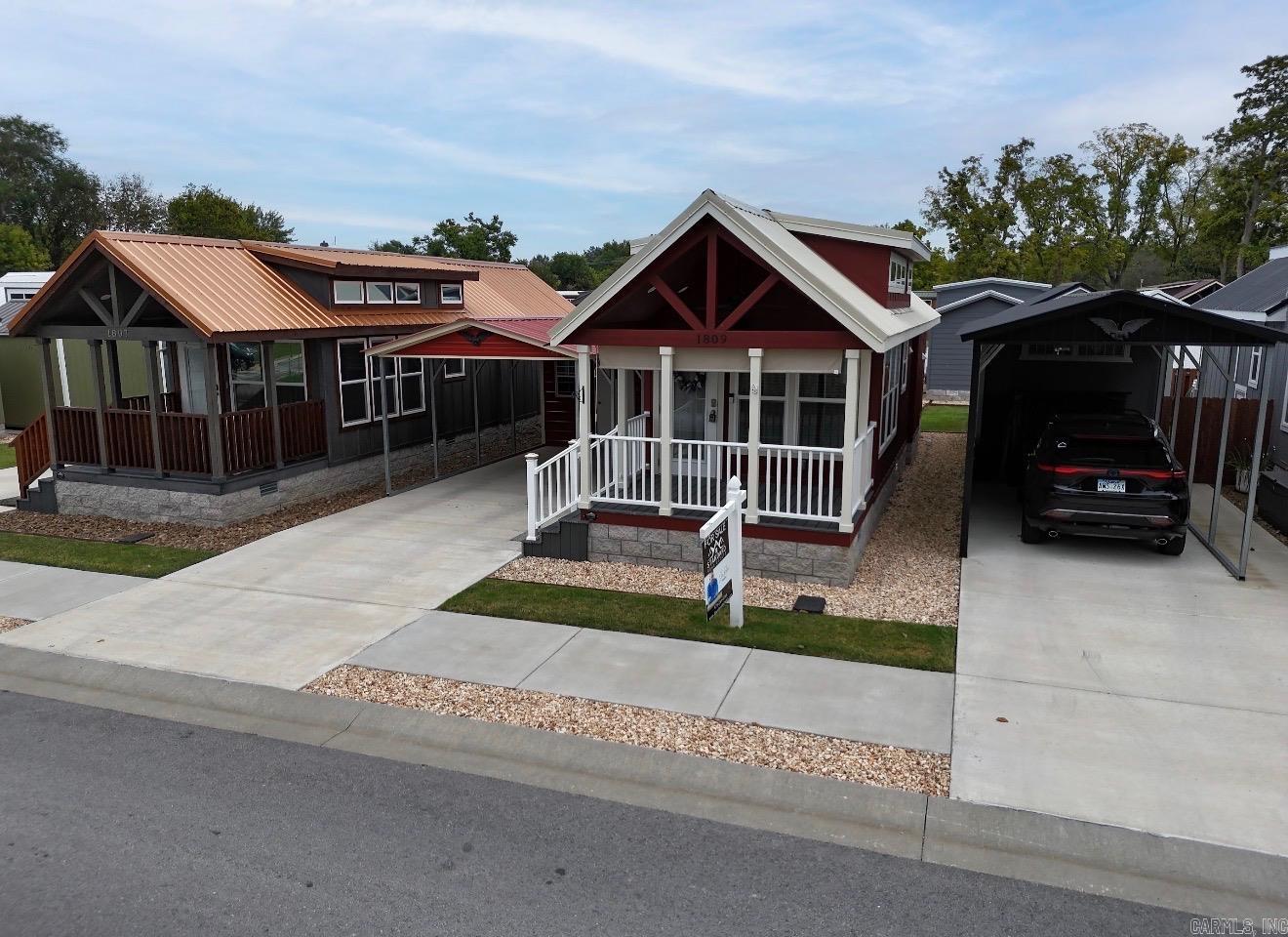 1809 S G Street  Rogers, AR