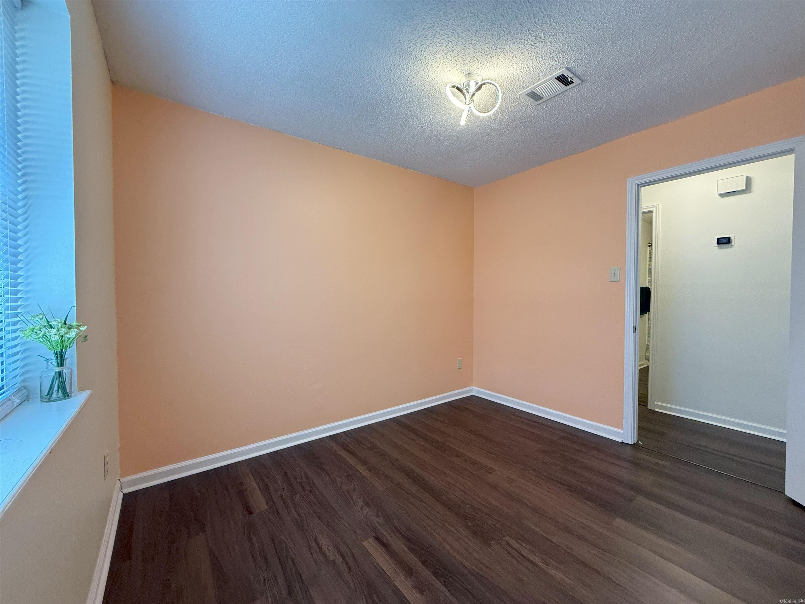 1218 Fairview  Lonoke, AR