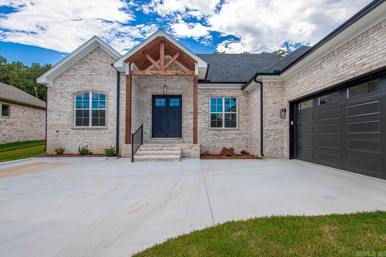 9225 Wooddale  Sherwood, AR