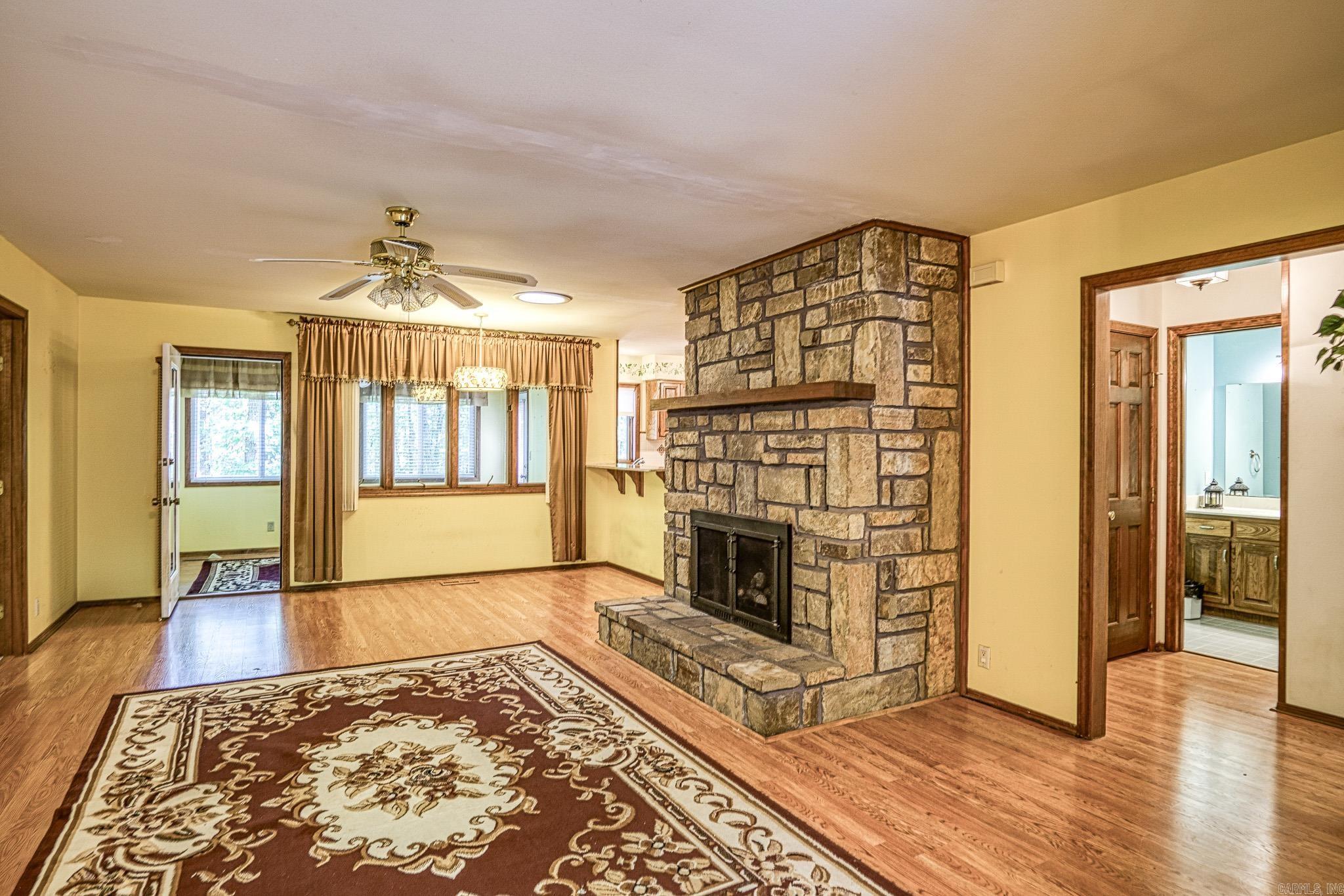 4 Monovar Lane  Hot Springs Village, AR